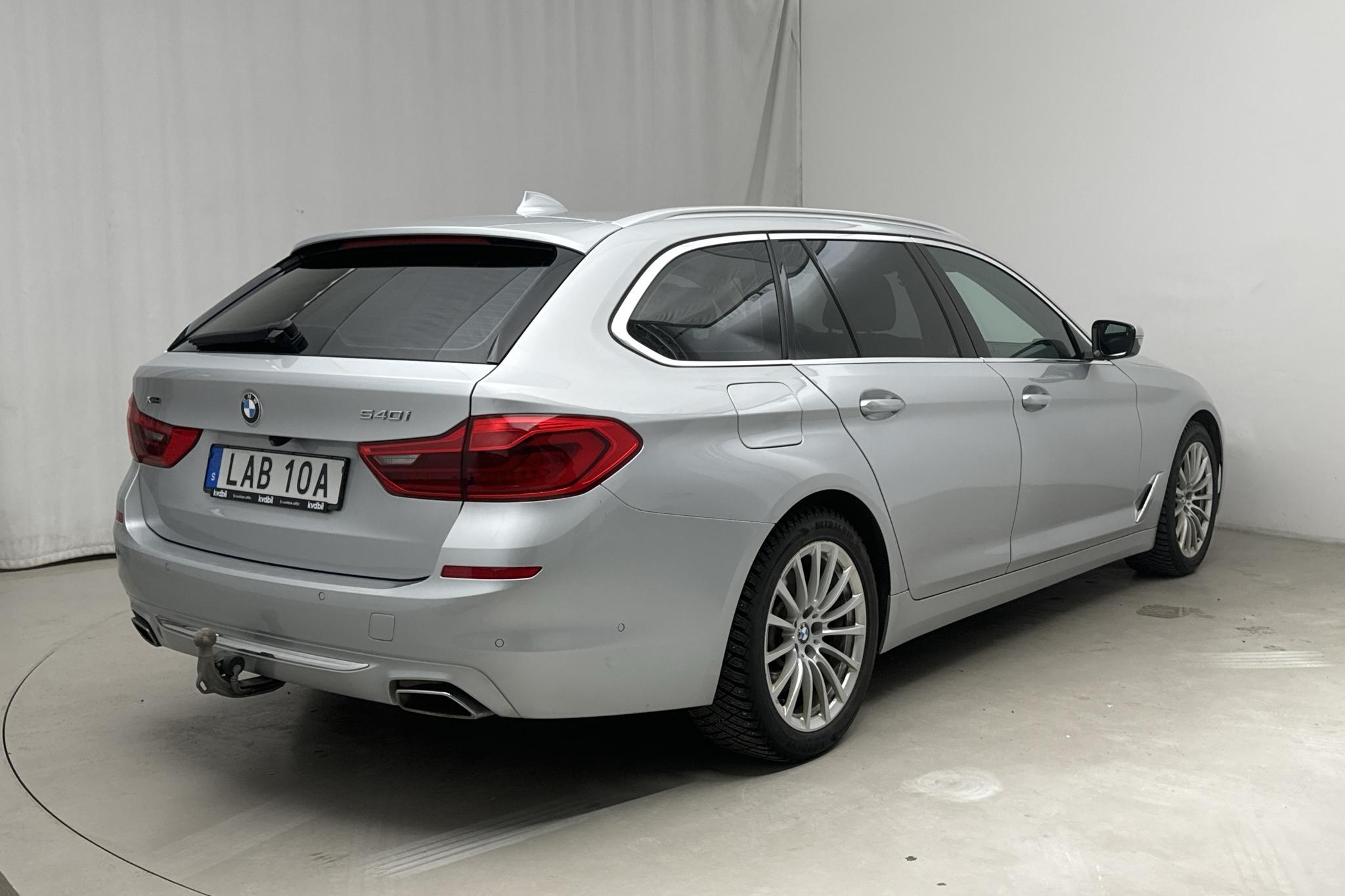 BMW 540i xDrive Touring, G31 (340hk) - 9 186 mil - Automat - Light Grey - 2019