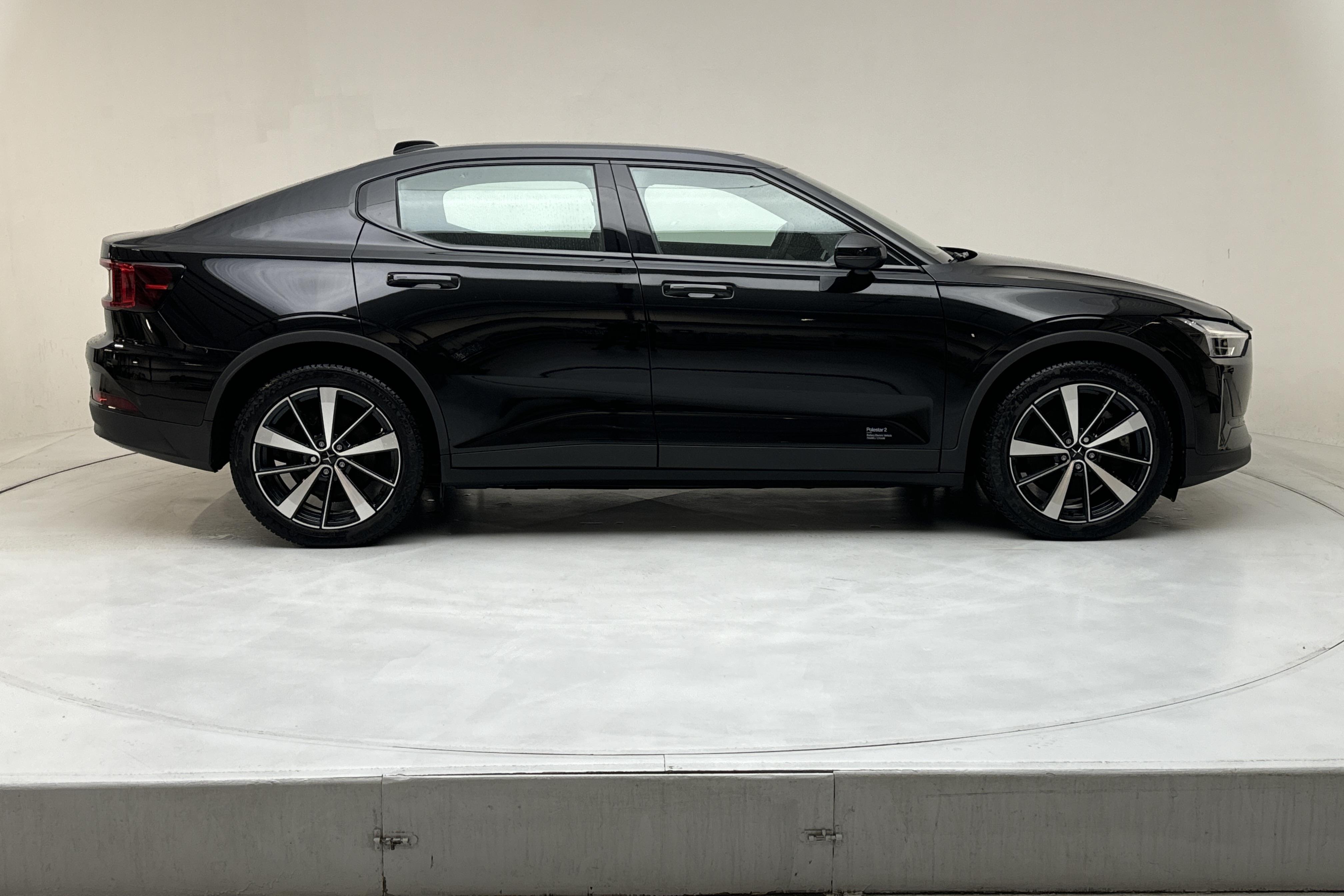 Polestar 2 Long range Single motor (231hk) - 111 730 km - Automaatne - must - 2022