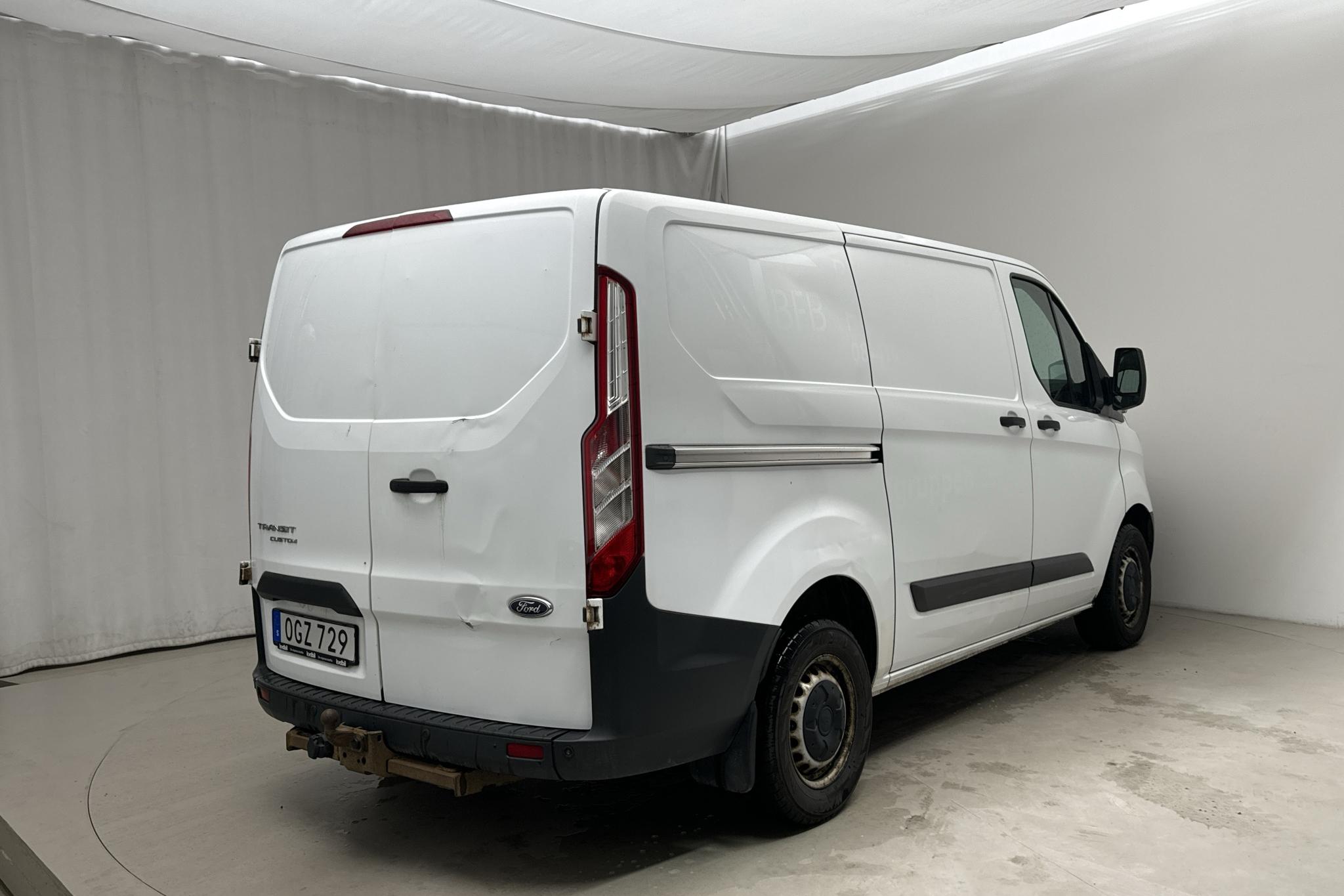 Ford Transit Custom 270 (105hk) - 151 630 km - Manuaalinen - valkoinen - 2017