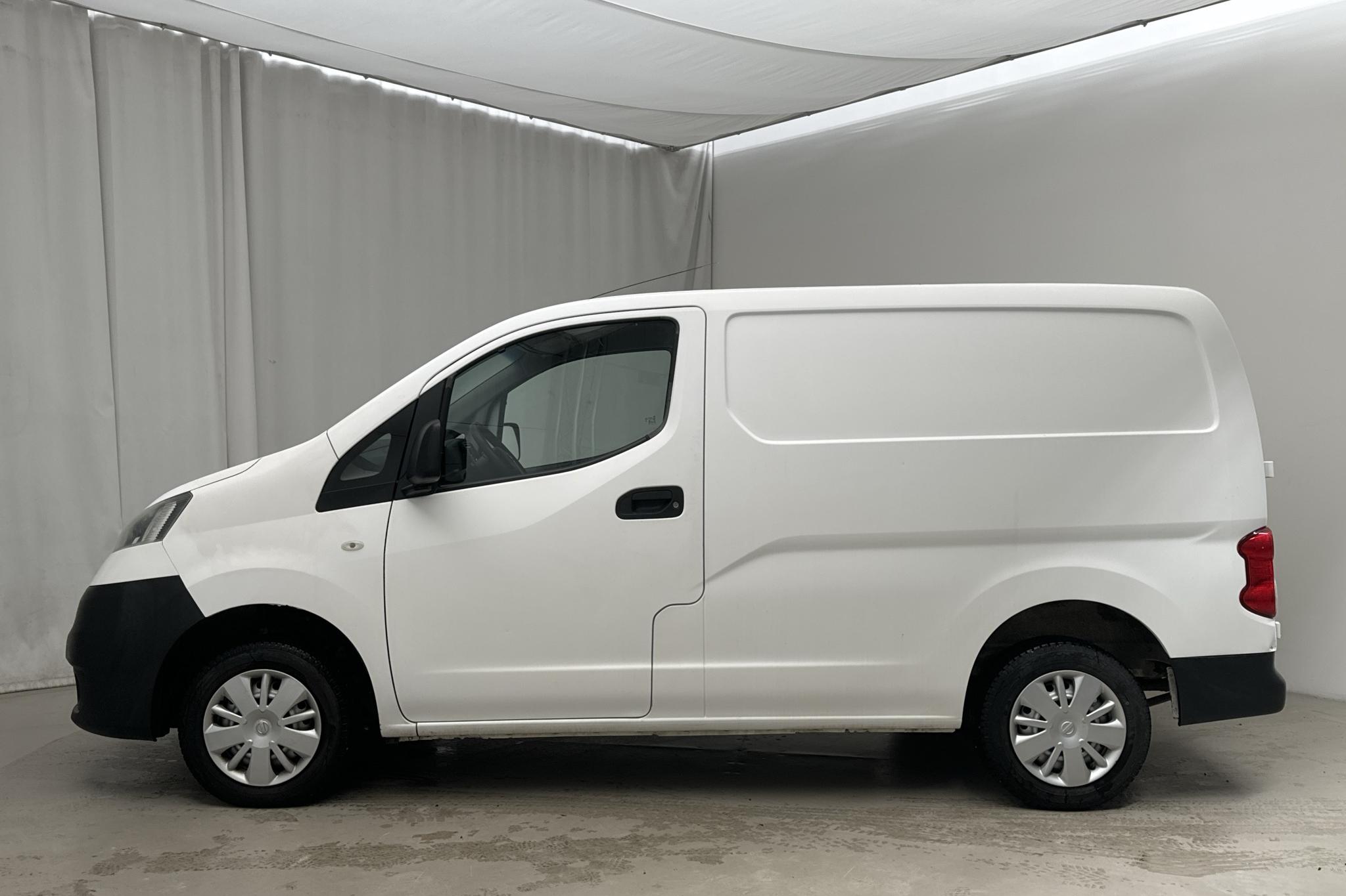 Nissan NV200 1.5 dCi Skåp (90hk) - 117 270 km - Manualna - biały - 2013