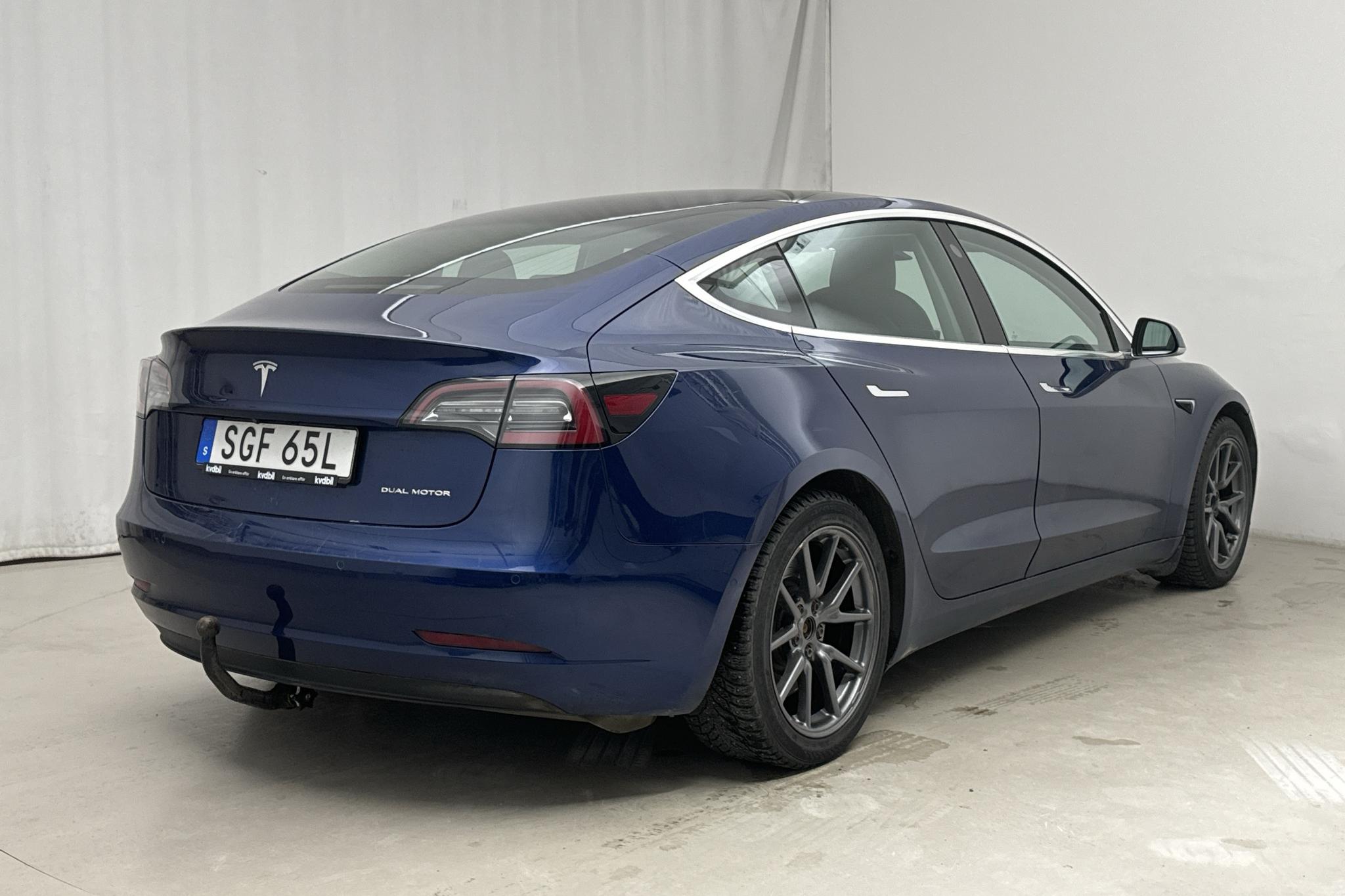 Tesla Model 3 Long Range Dual Motor AWD - 20 420 mil - Automat - blå - 2019