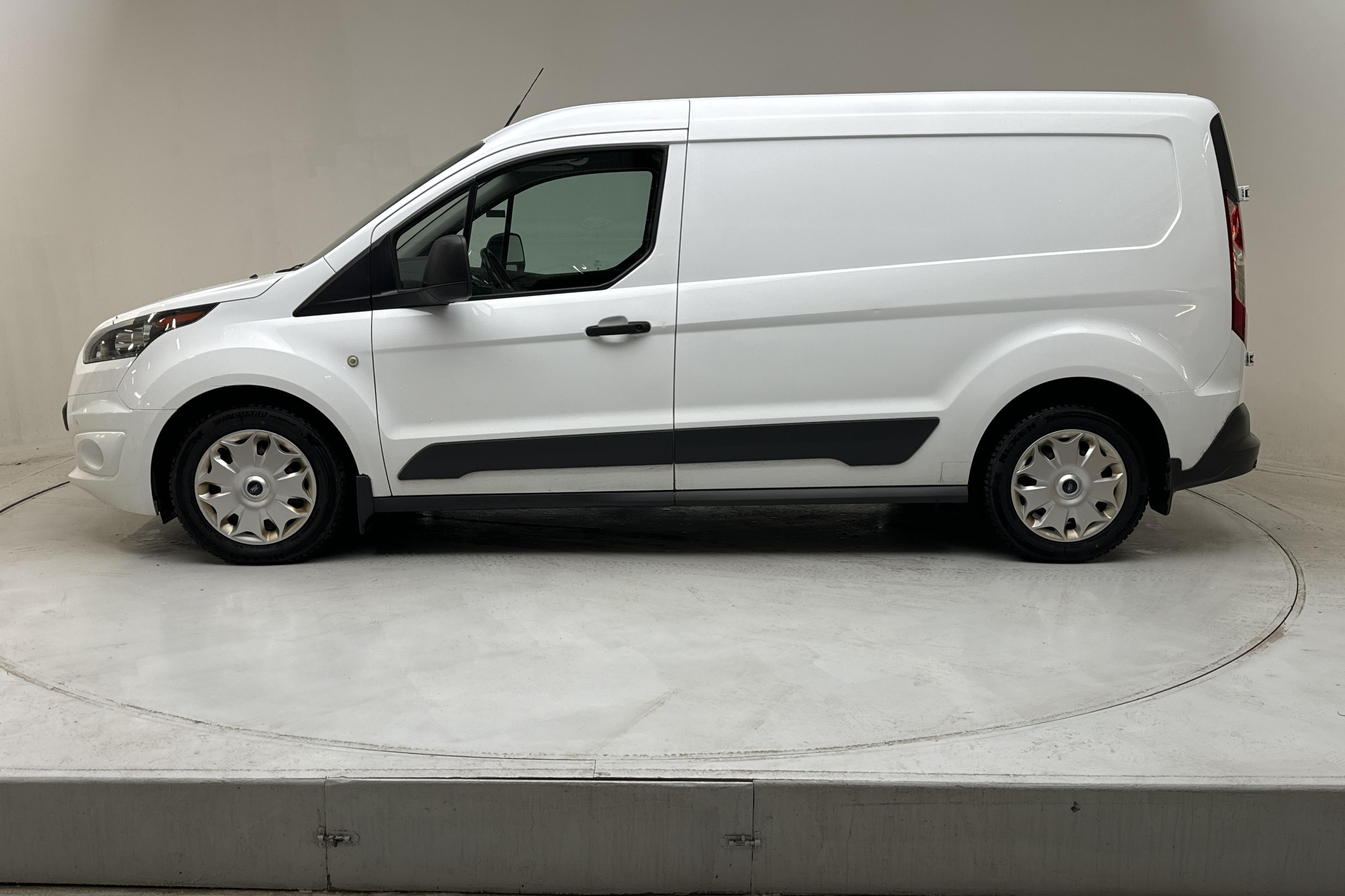 Ford Transit Connect 1.5 TDCi (100hk) - 22 047 mil - Manuell - vit - 2018