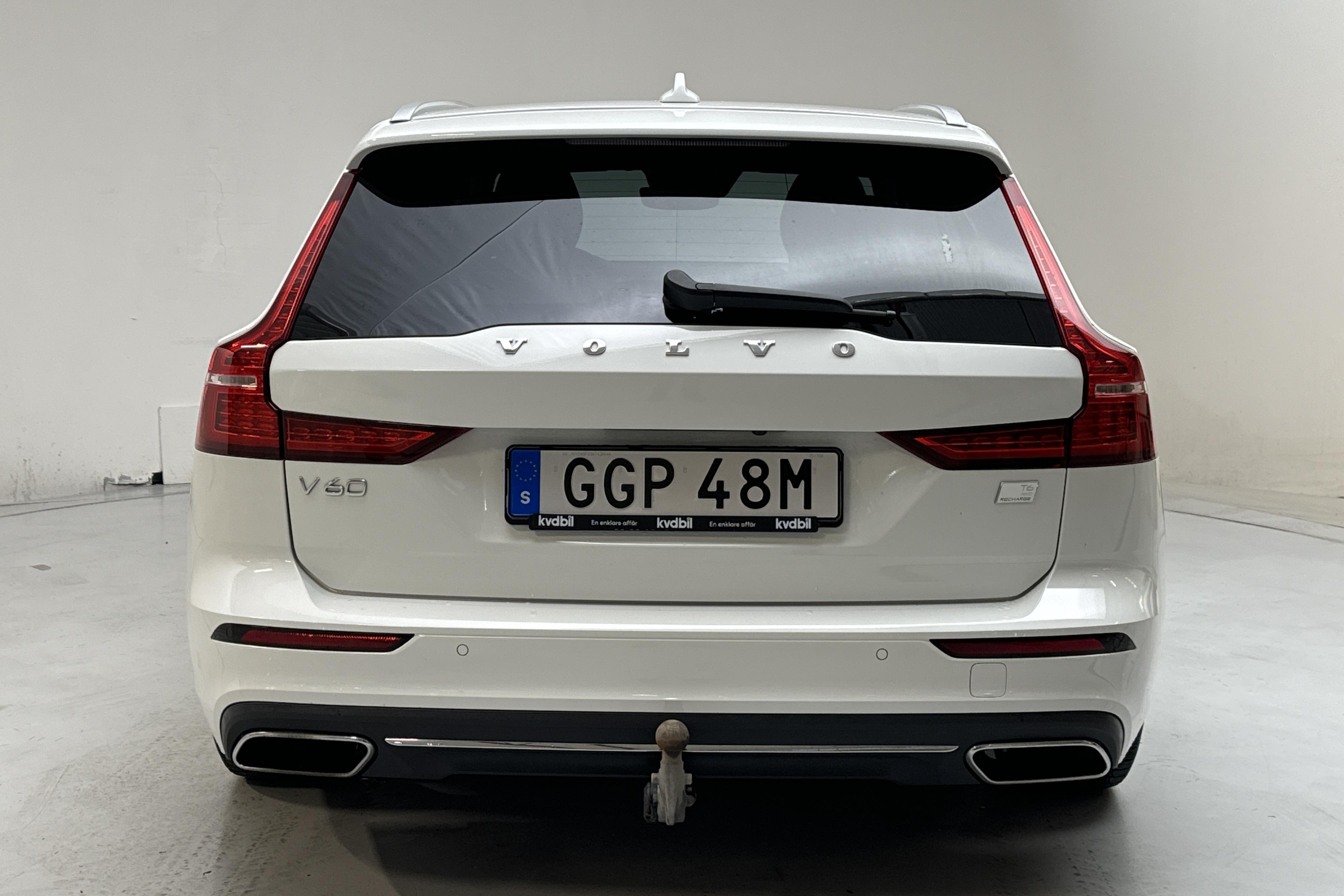 Volvo V60 T6 AWD Twin Engine (340hk) - 88 030 km - Automaatne - valge - 2021