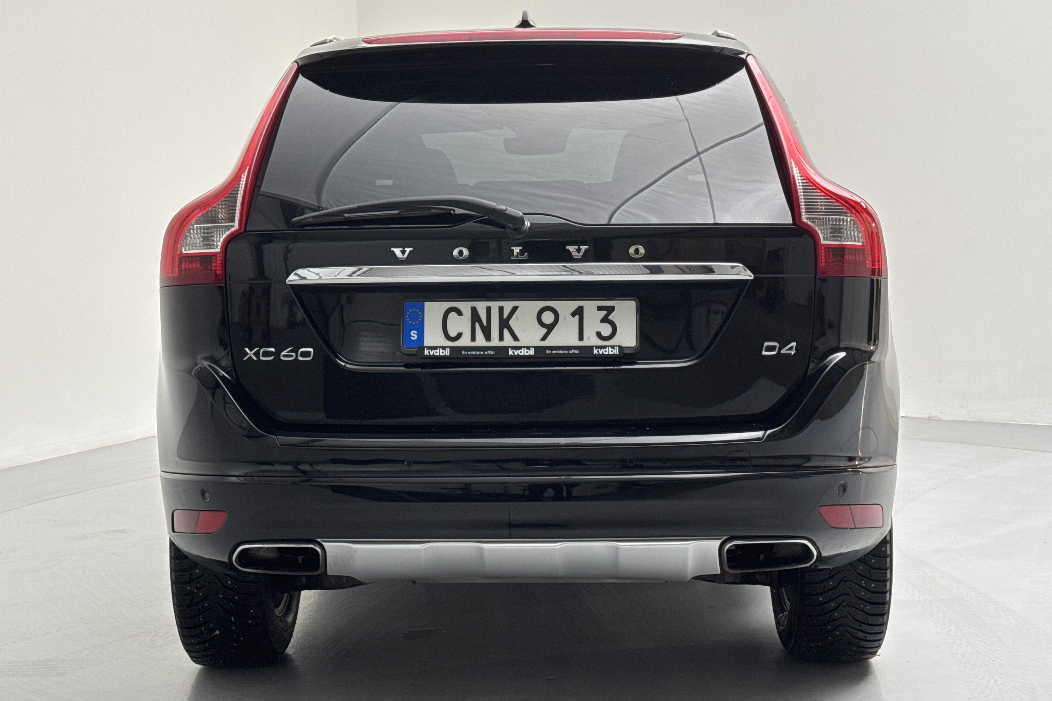 Volvo XC60 D4 2WD (181hk) - 236 500 km - Automaattinen - musta - 2015