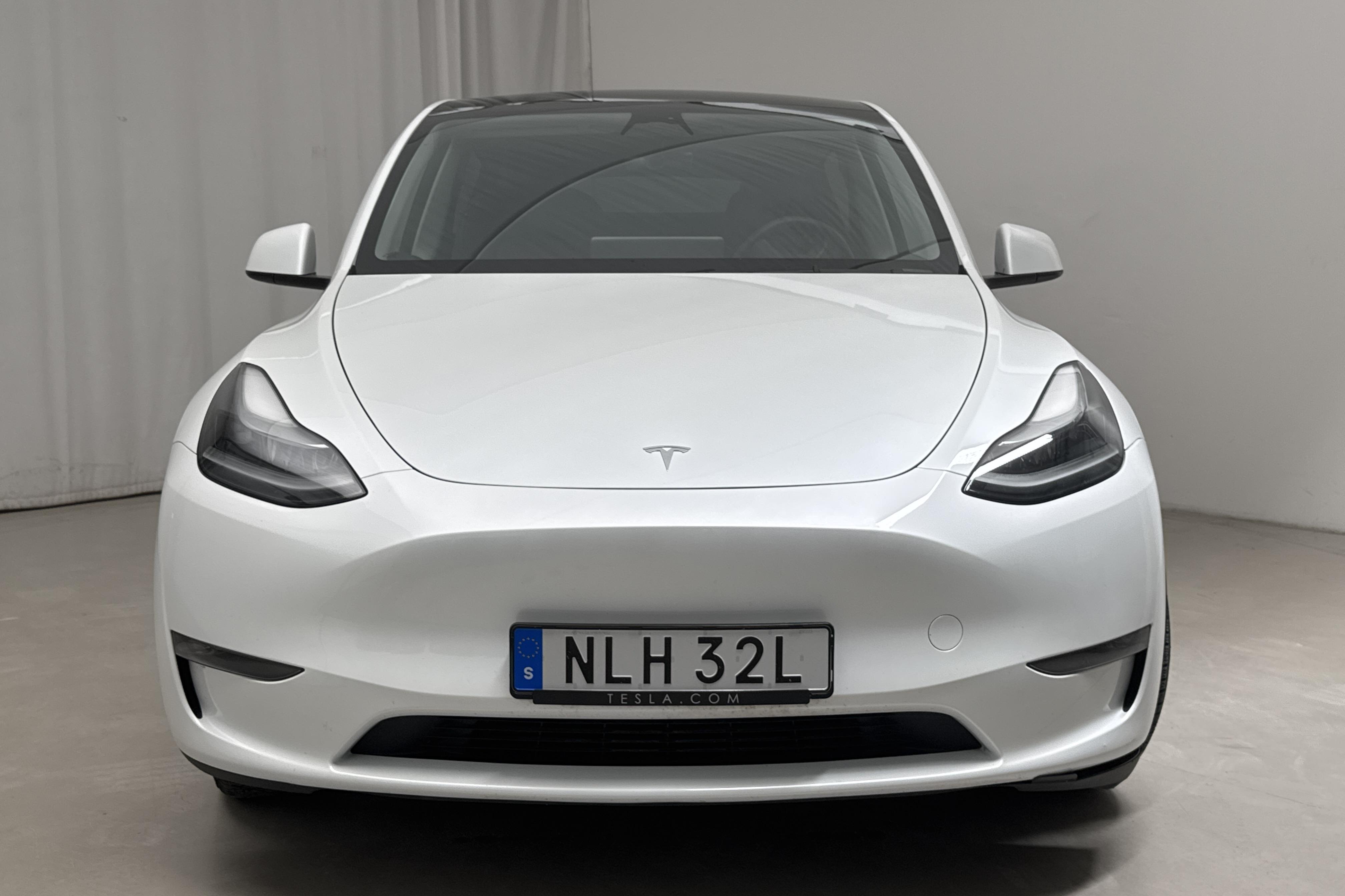 Tesla Model Y Long Range Dual Motor AWD - 51 260 km - Automatyczna - biały - 2023