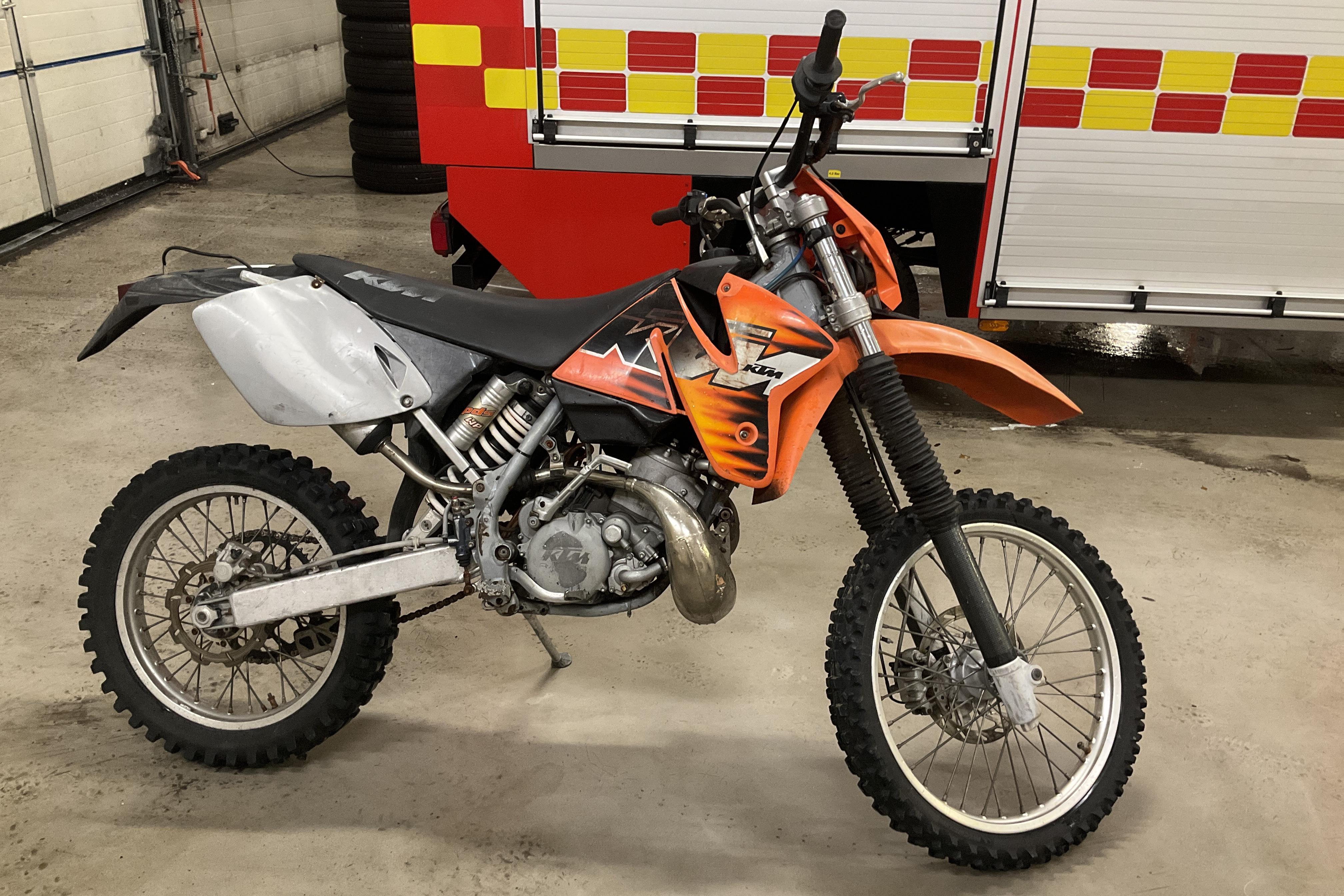 KTM 200 EXC Motorcykel Reparationsobjekt/reservdelsenhet - 0 km - Manual - 1999