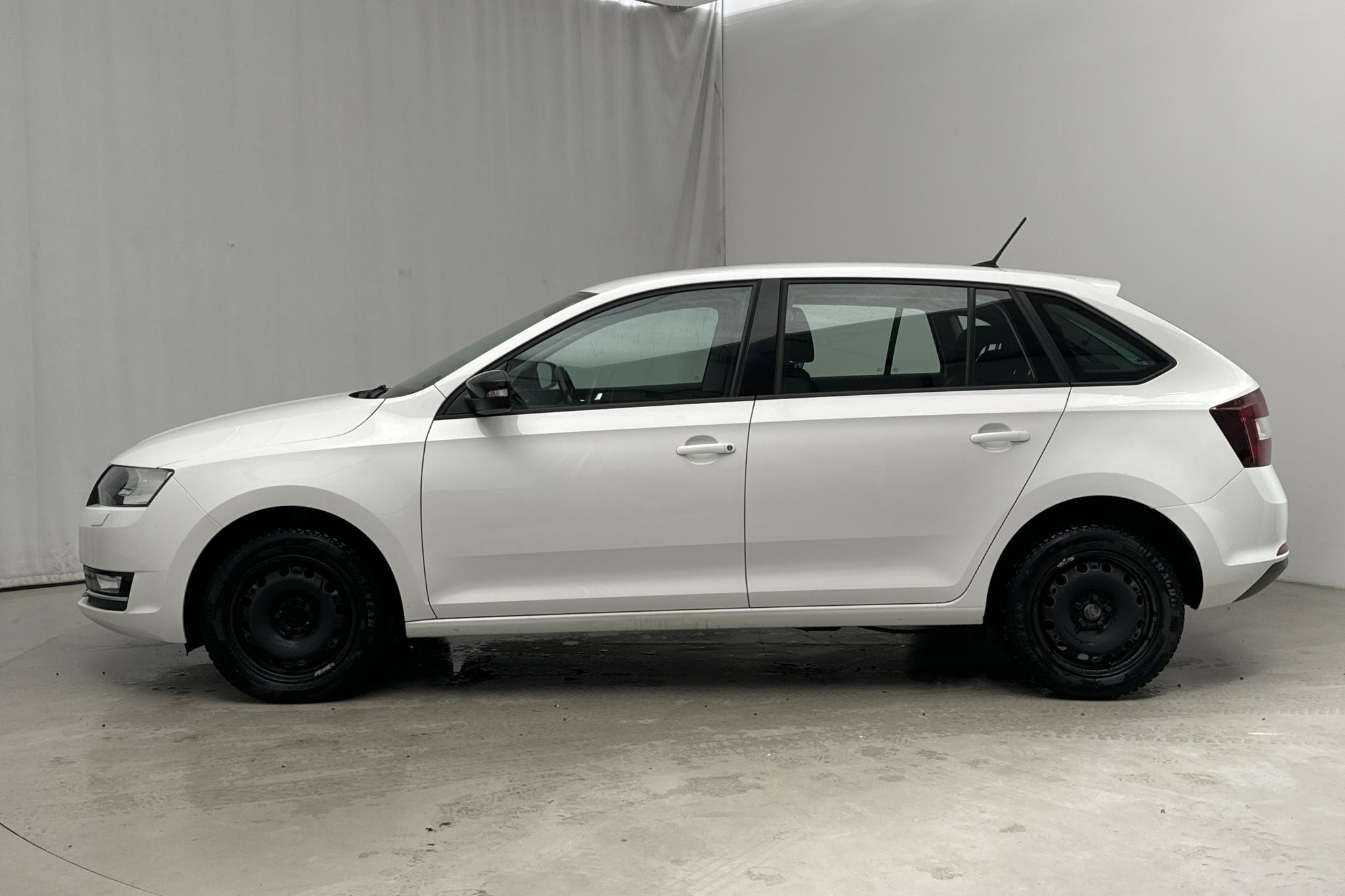 Skoda Rapid 1.4 TDI Spaceback (90hk) - 98 560 km - Manualna - biały - 2018