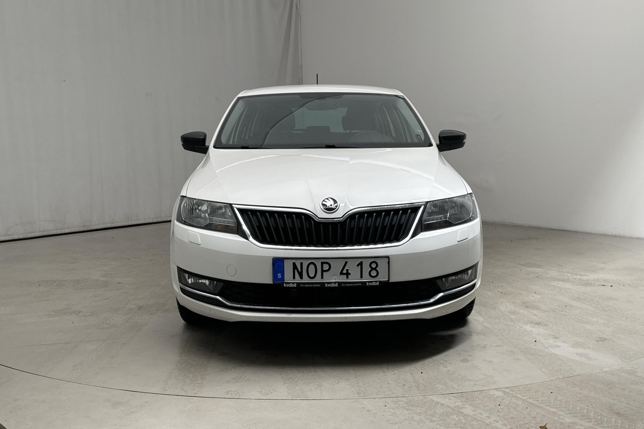 Skoda Rapid 1.4 TDI Spaceback (90hk) - 98 560 km - Manualna - biały - 2018