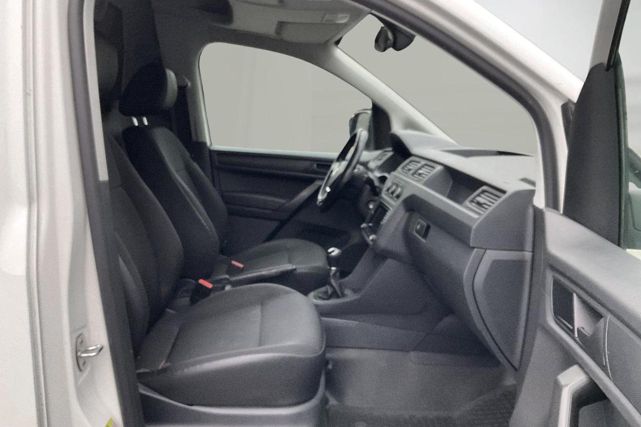 VW Caddy 2.0 TDI Skåp 4MOTION (122hk) - 232 840 km - Käsitsi - valge - 2018