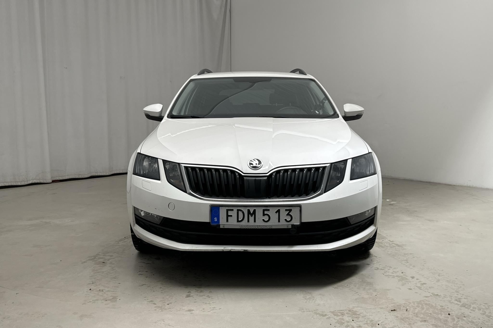 Skoda Octavia III 2.0 TDI CR Combi 4x4 (150hk) - 17 531 mil - Manuell - vit - 2018