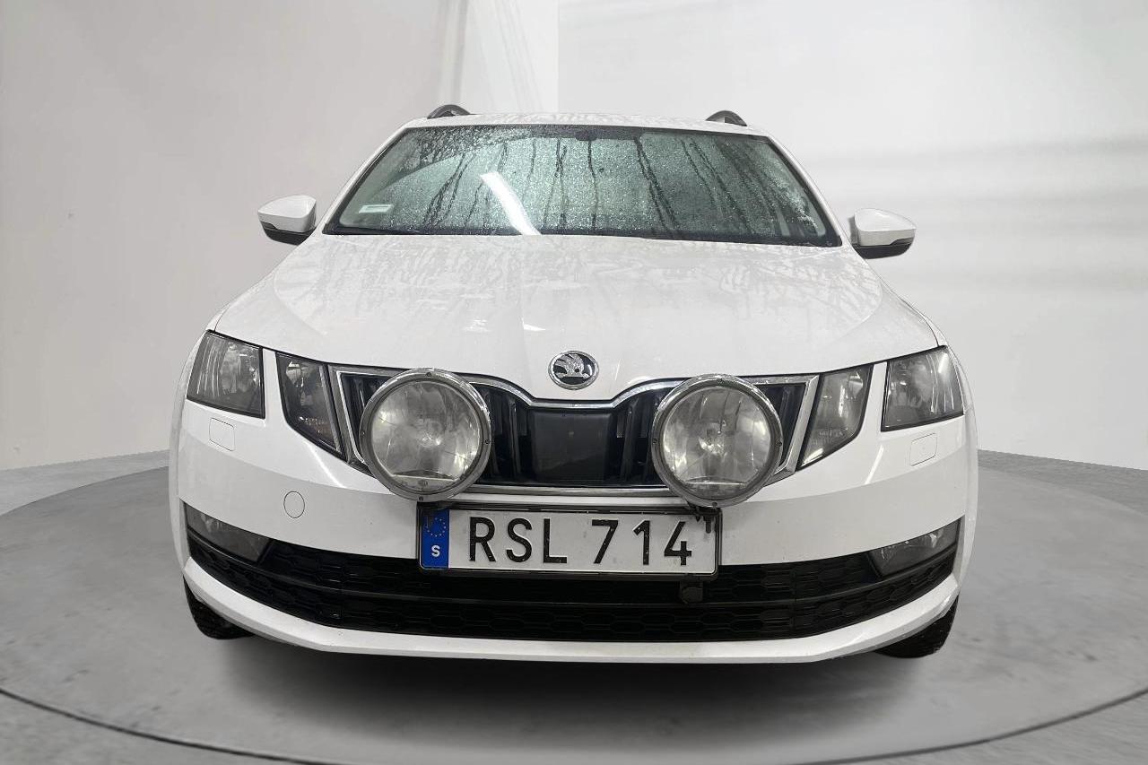 Skoda Octavia III 2.0 TDI CR Combi 4x4 (150hk) - 194 100 km - Manualna - biały - 2018