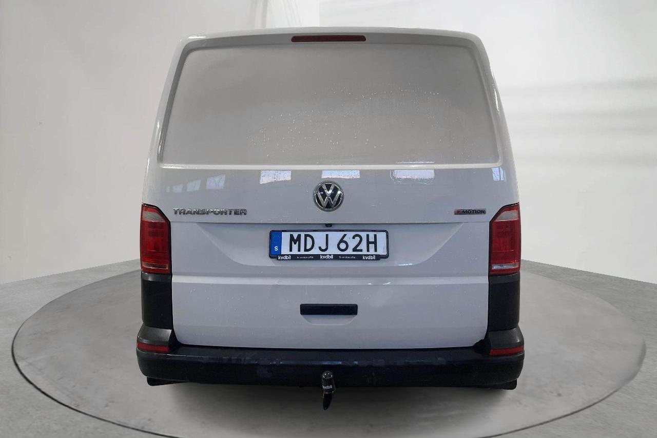 VW Transporter T6 2.0 TDI BMT Skåp 4MOTION (150hk) - 152 840 km - Manual - white - 2019