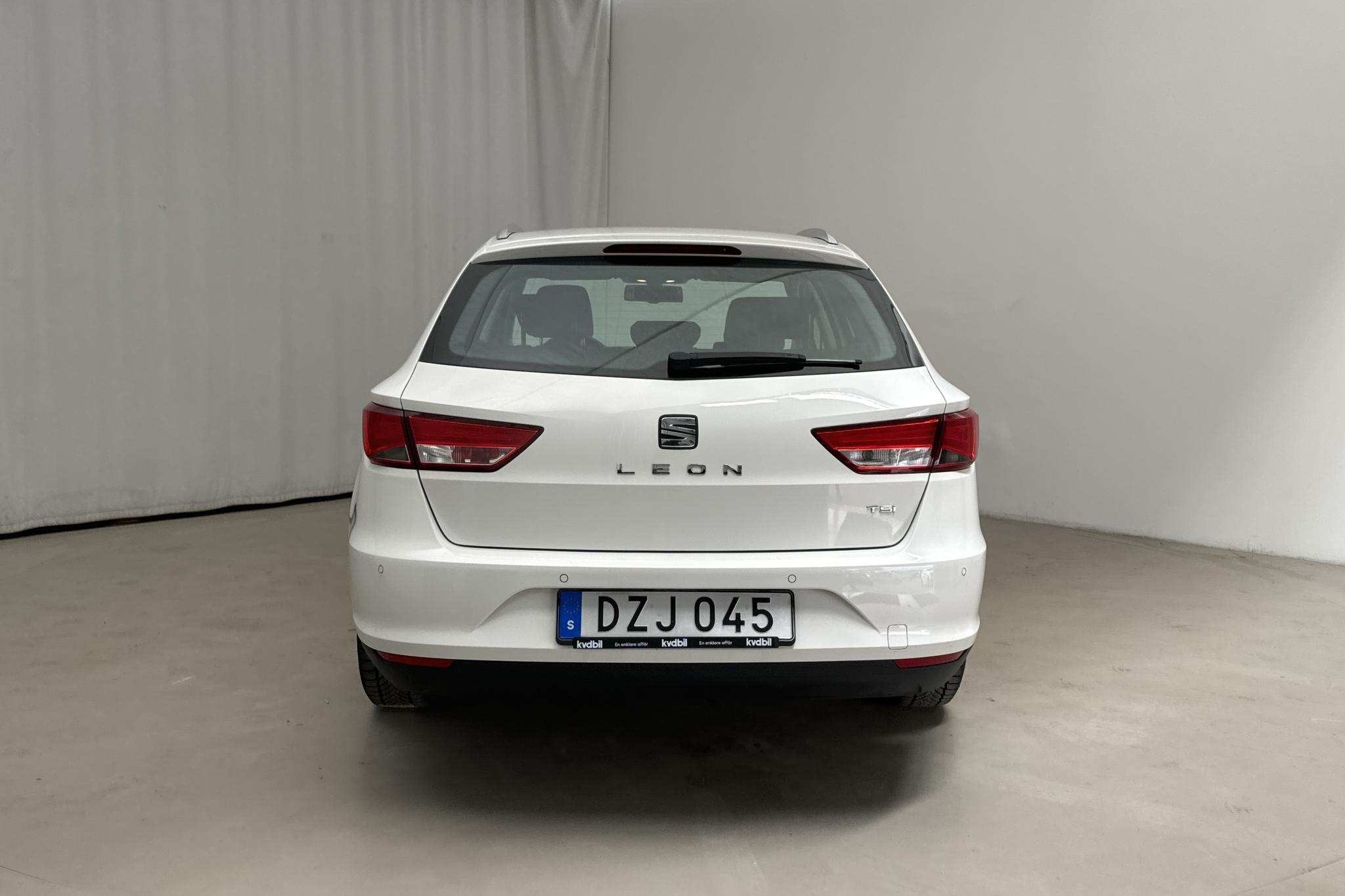 Seat Leon 1.2 TSI ST (110hk) - 69 550 km - Automatic - white - 2016