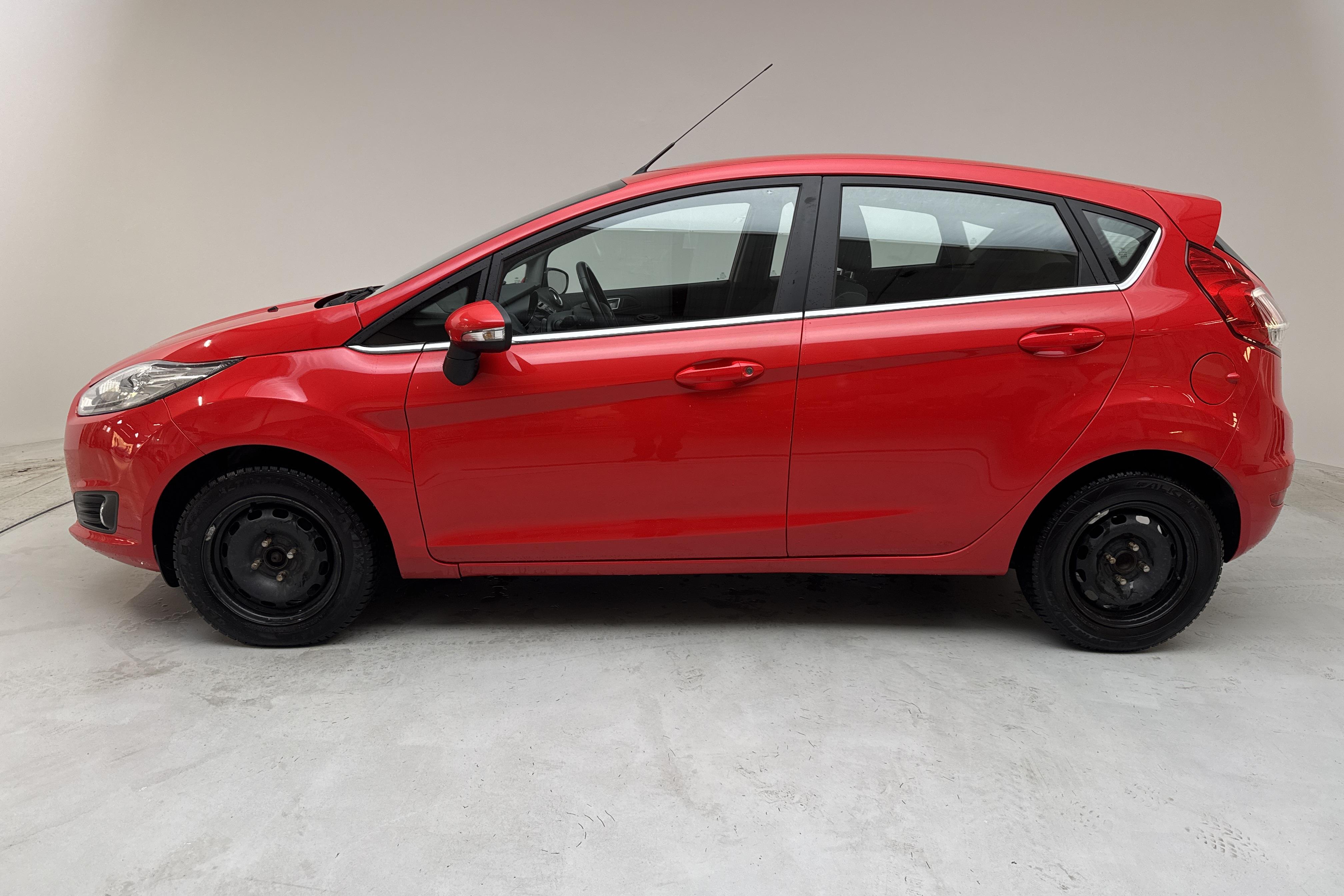 Ford Fiesta 1.0T EcoBoost 5dr (100hk) - 88 430 km - Käsitsi - punane - 2017