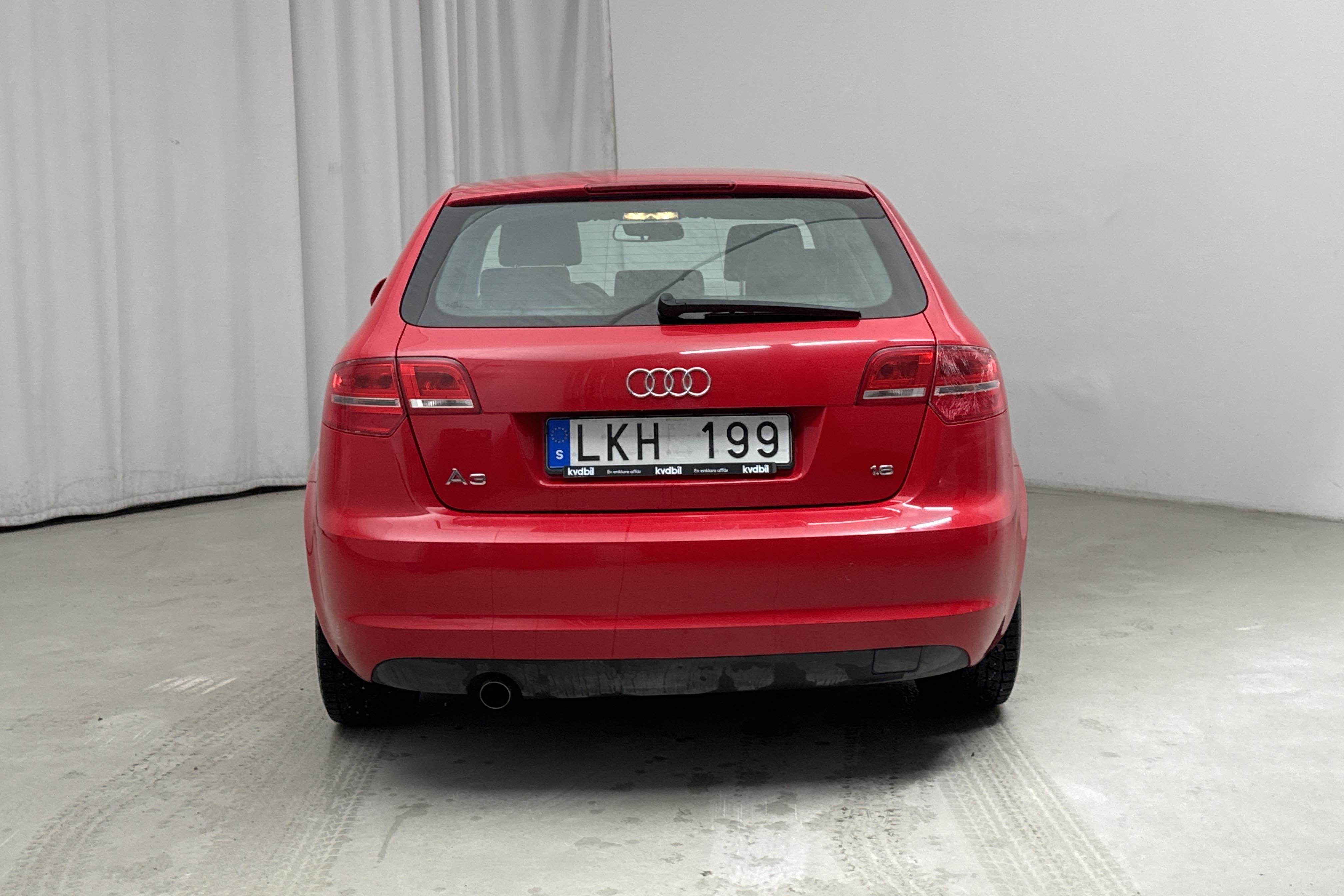 Audi A3 1.6 E85 Sportback (102hk) - 55 530 km - Manual - red - 2009