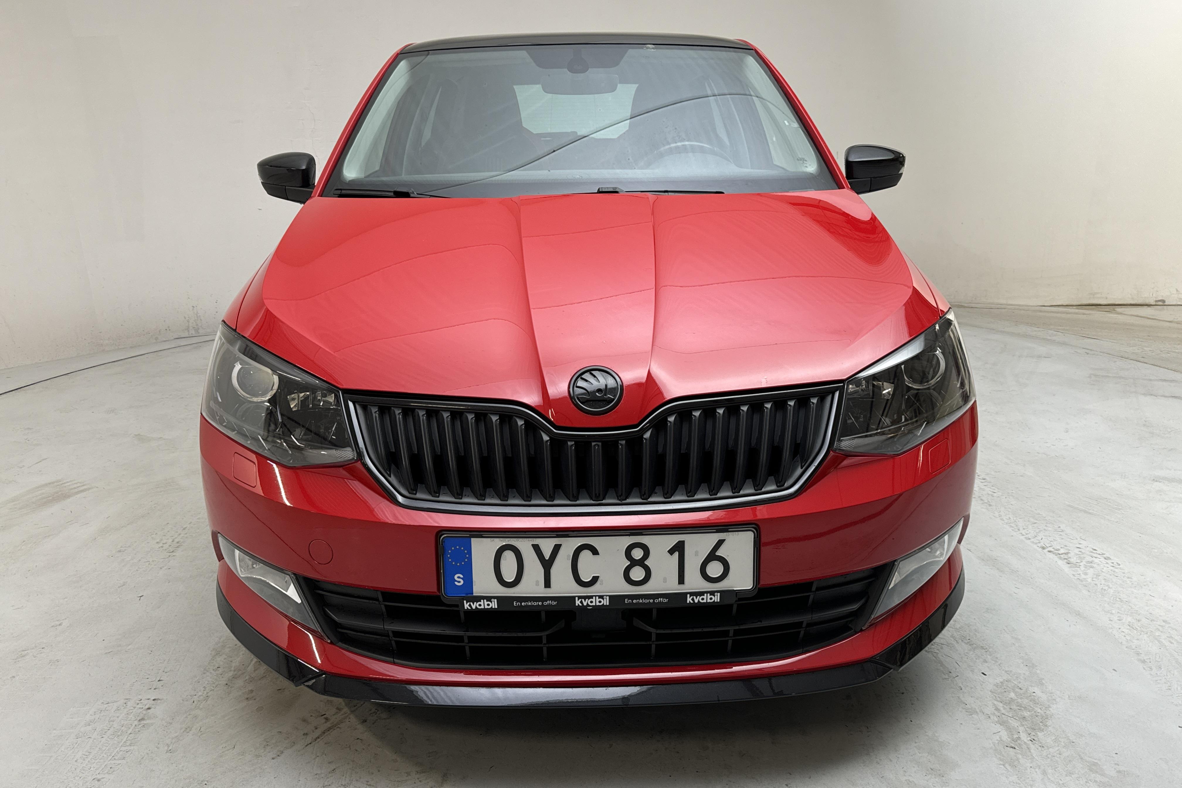 Skoda Fabia 1.2 TSI (90hk) - 6 405 mil - Manuell - röd - 2016