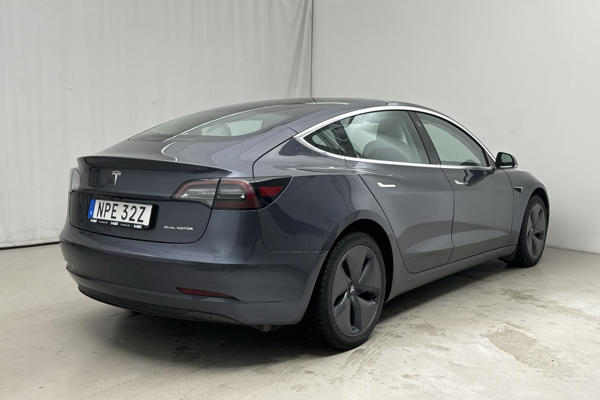 Tesla Model 3 Long Range Dual Motor AWD - 8 314 mil - Automat - grå - 2020