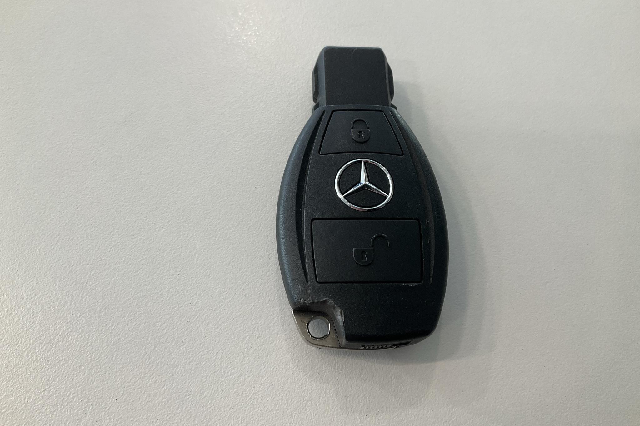 Mercedes Sprinter 316 CDI Volymskåp (163hk) - 225 820 km - Automaatne - valge - 2018