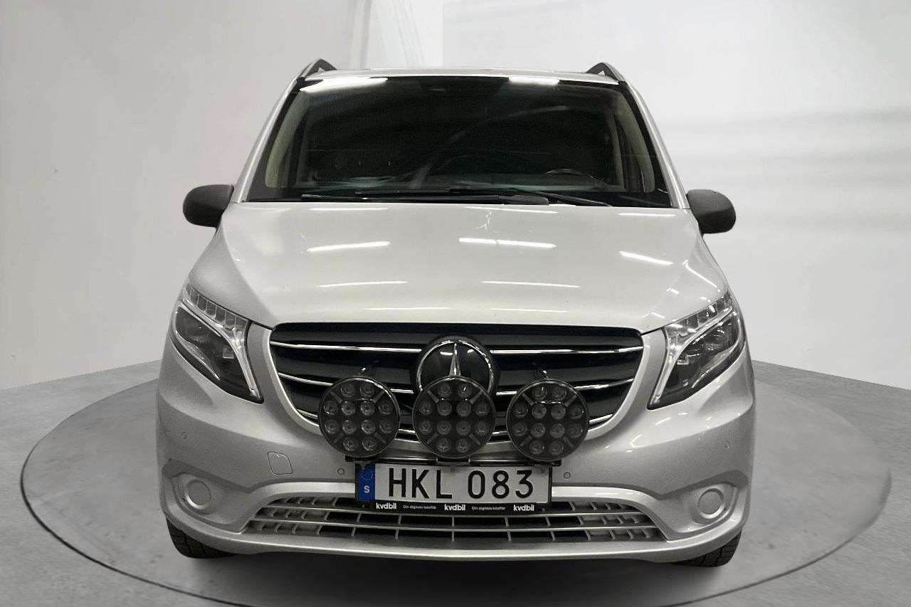 Mercedes Vito 119 CDI 4MATIC W447 (190hk) - 120 950 km - Automatyczna - srebro - 2021