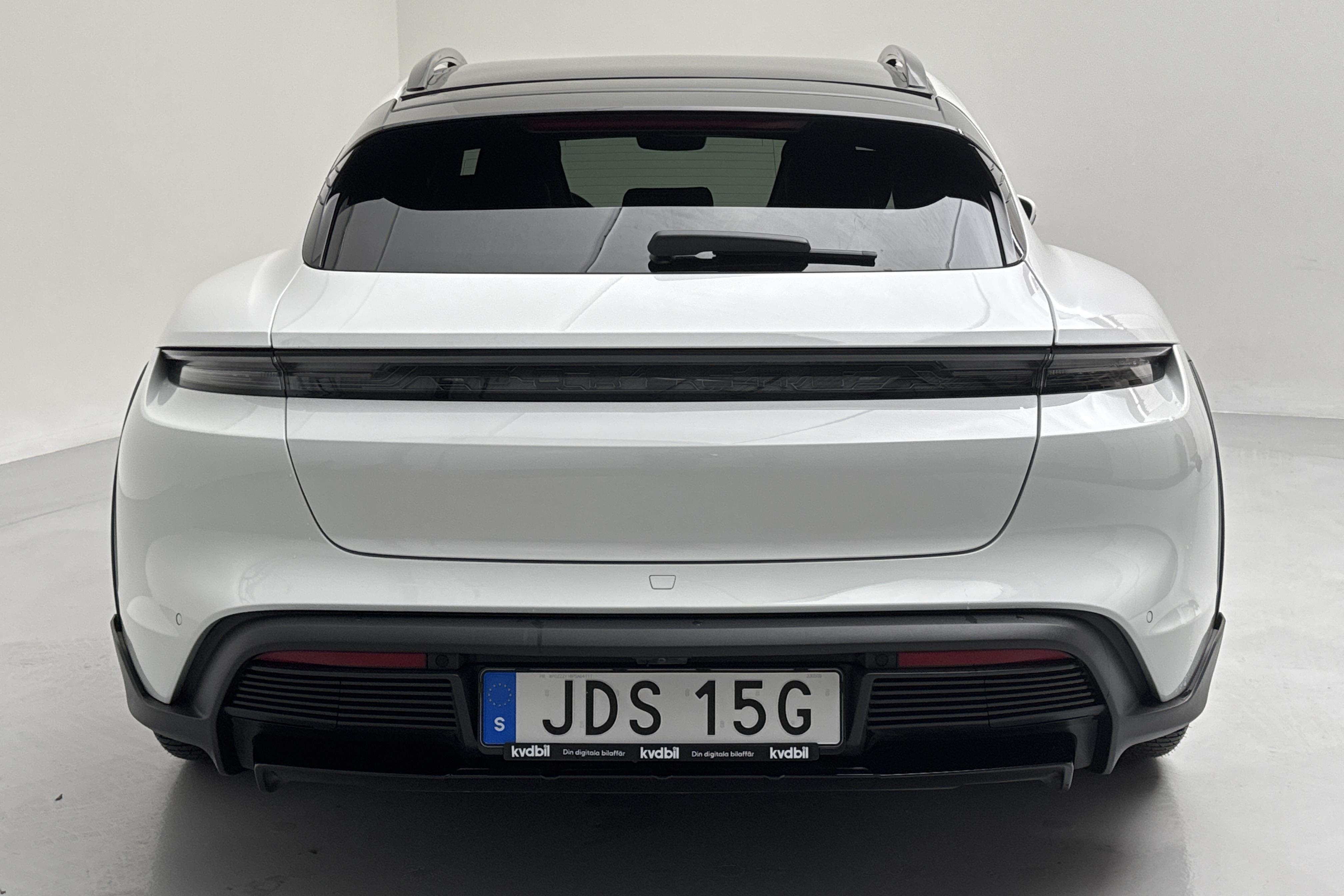 Porsche Taycan 4S (530hk) - 2 352 mil - Automat - vit - 2023