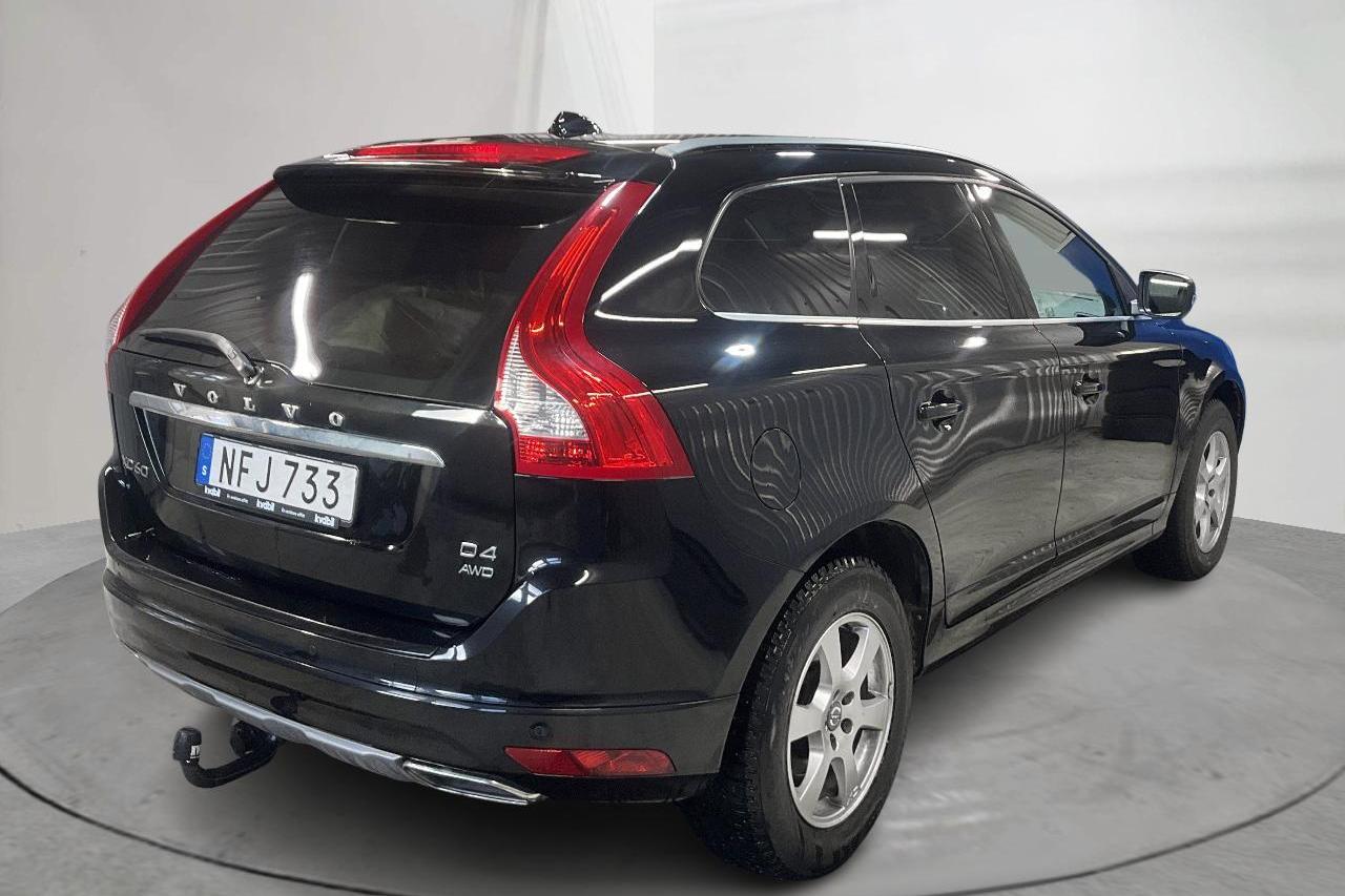 Volvo XC60 D4 AWD (190hk) - 18 996 mil - Automat - svart - 2016