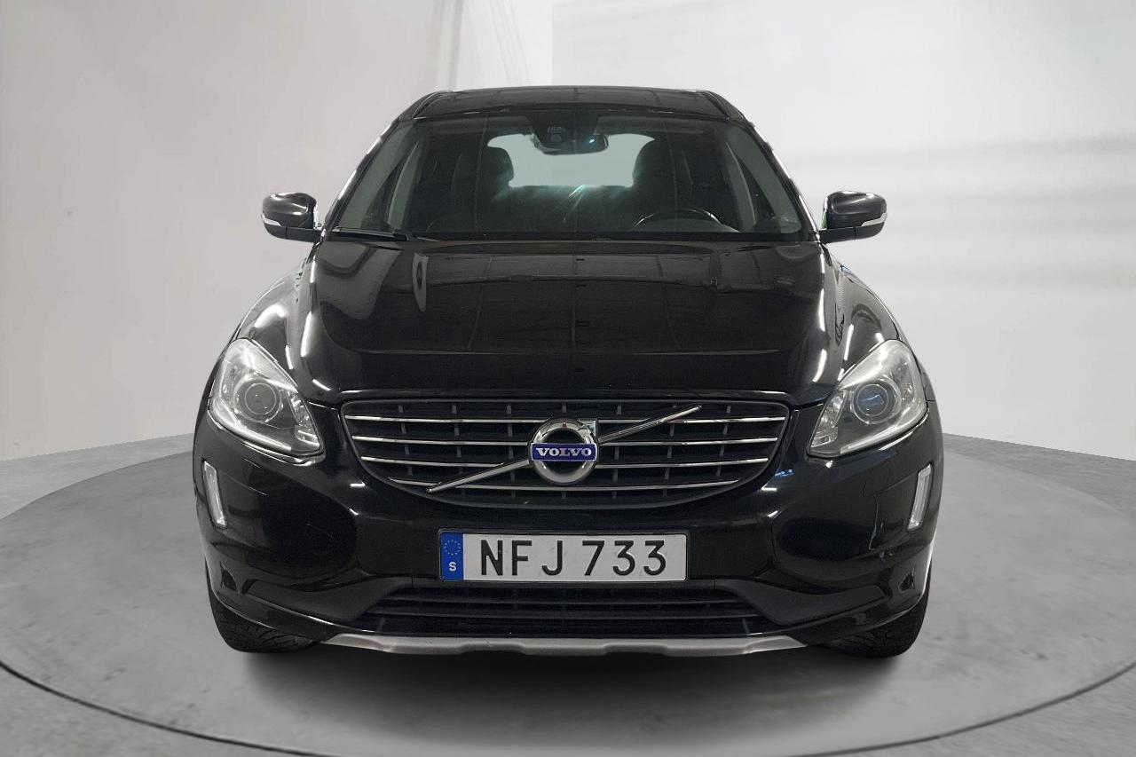 Volvo XC60 D4 AWD (190hk) - 18 996 mil - Automat - svart - 2016