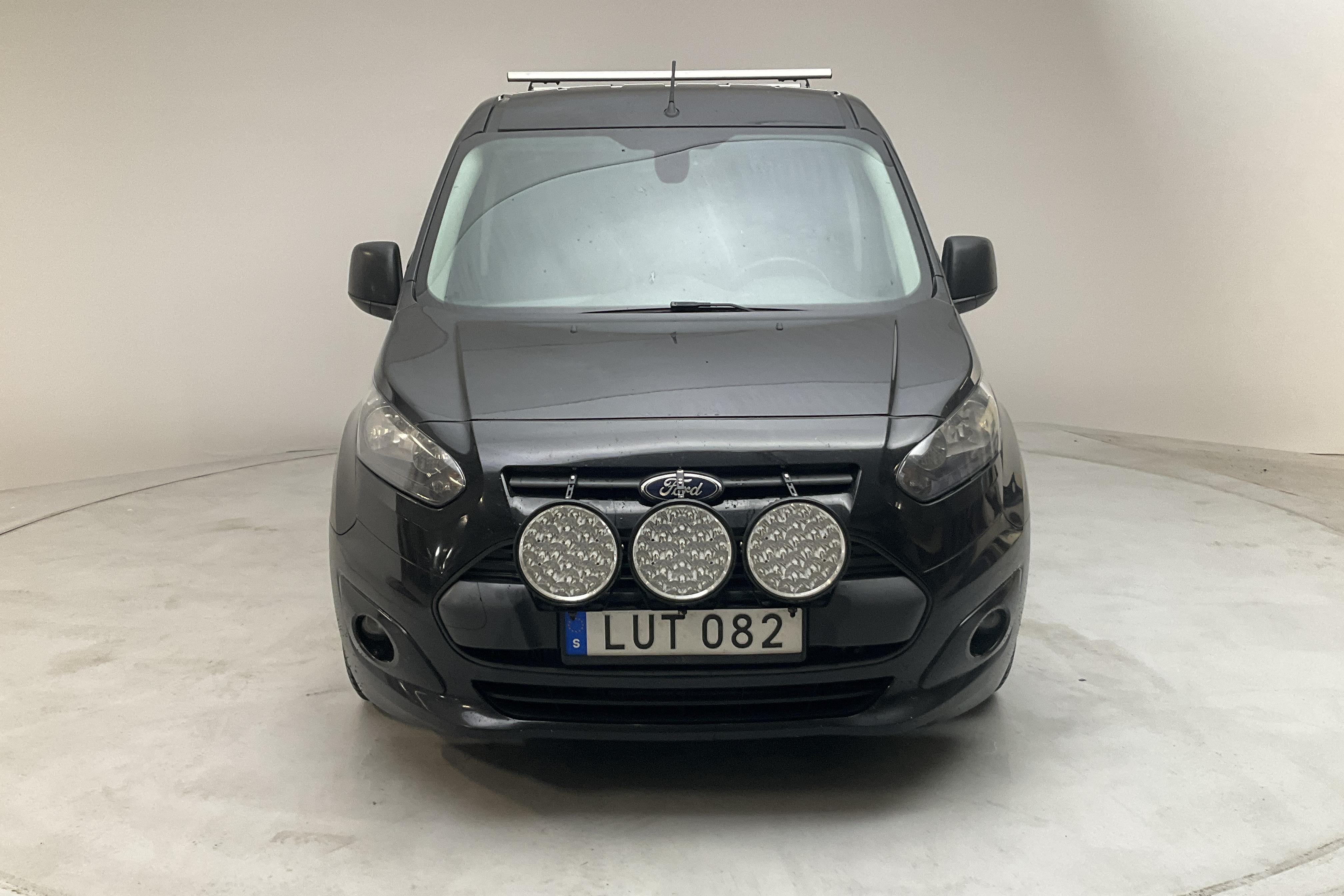 Ford Transit Connect 1.6 TDCi (95hk) - 226 240 km - Manual - black - 2016