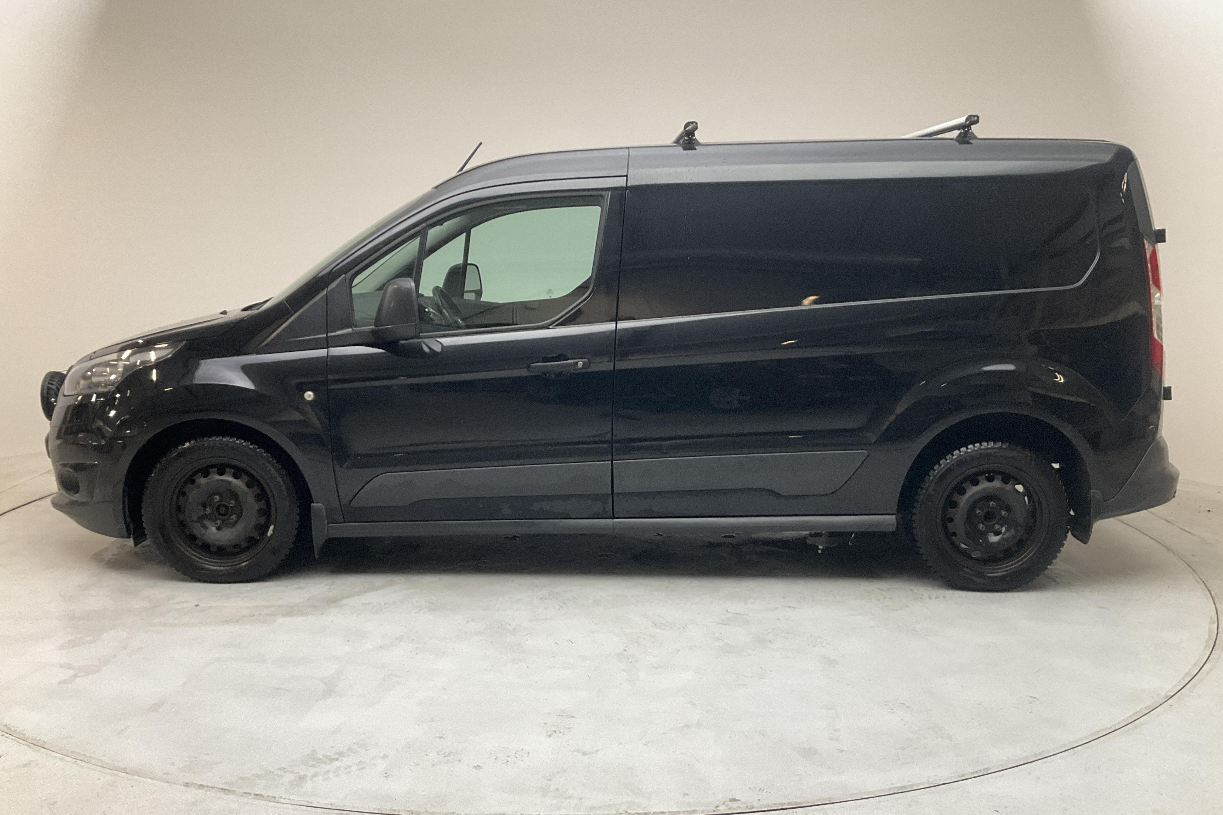 Ford Transit Connect 1.6 TDCi (95hk) - 226 240 km - Manual - black - 2016