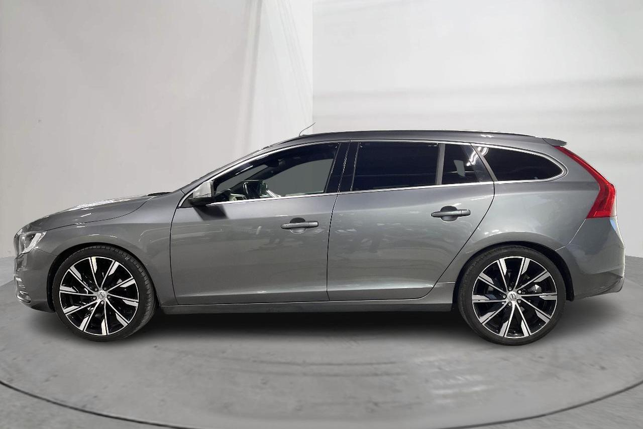 Volvo V60 D4 (190hk) - 203 230 km - Automatic - gray - 2017