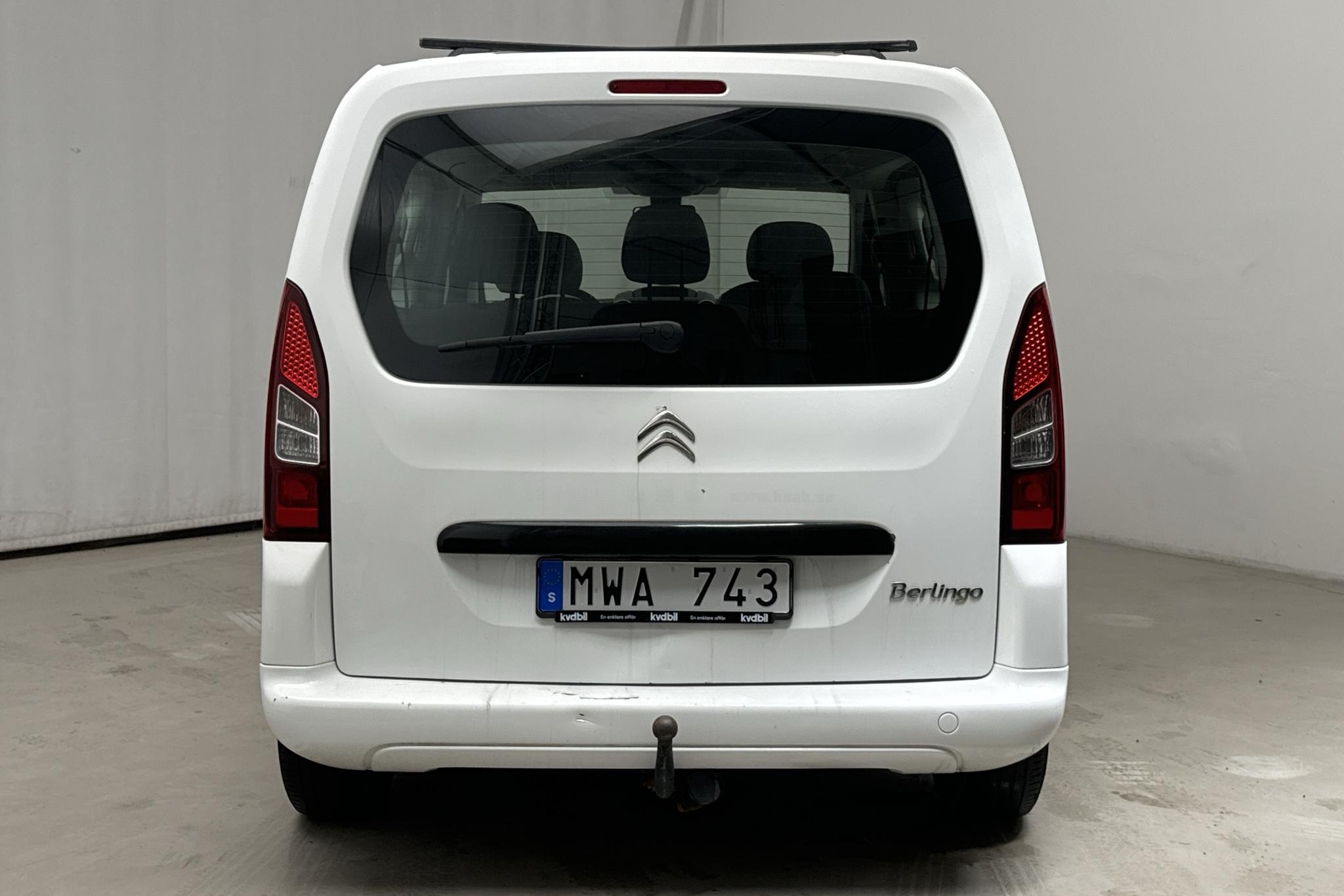 Citroen Berlingo Family III 1.6 HDI (92hk) - 190 370 km - Automatic - white - 2012