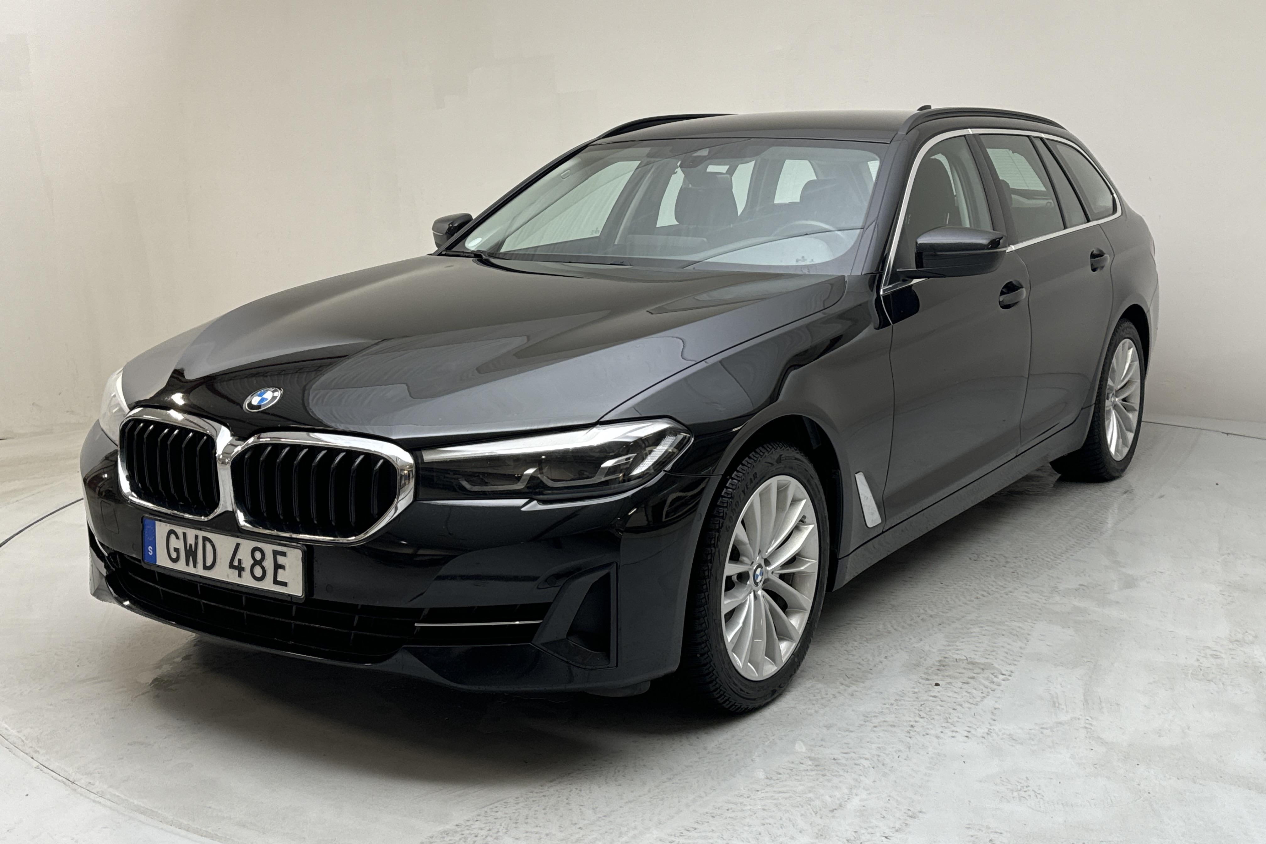 BMW 520d xDrive Touring, G31 LCI (190hk) - 96 000 km - Automatic - black - 2021