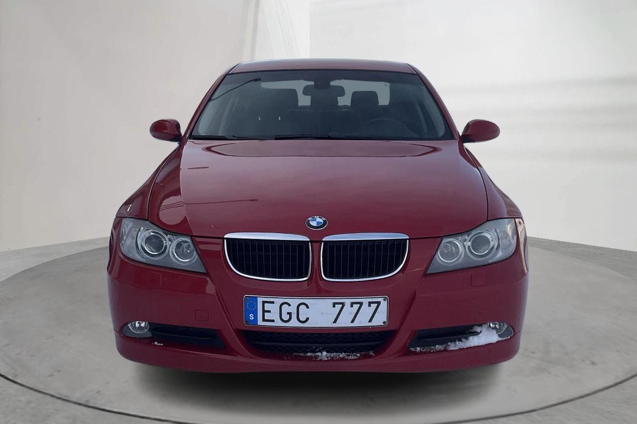 BMW 320d Sedan, E90 (177hk) - 8 495 mil - Automat - röd - 2008