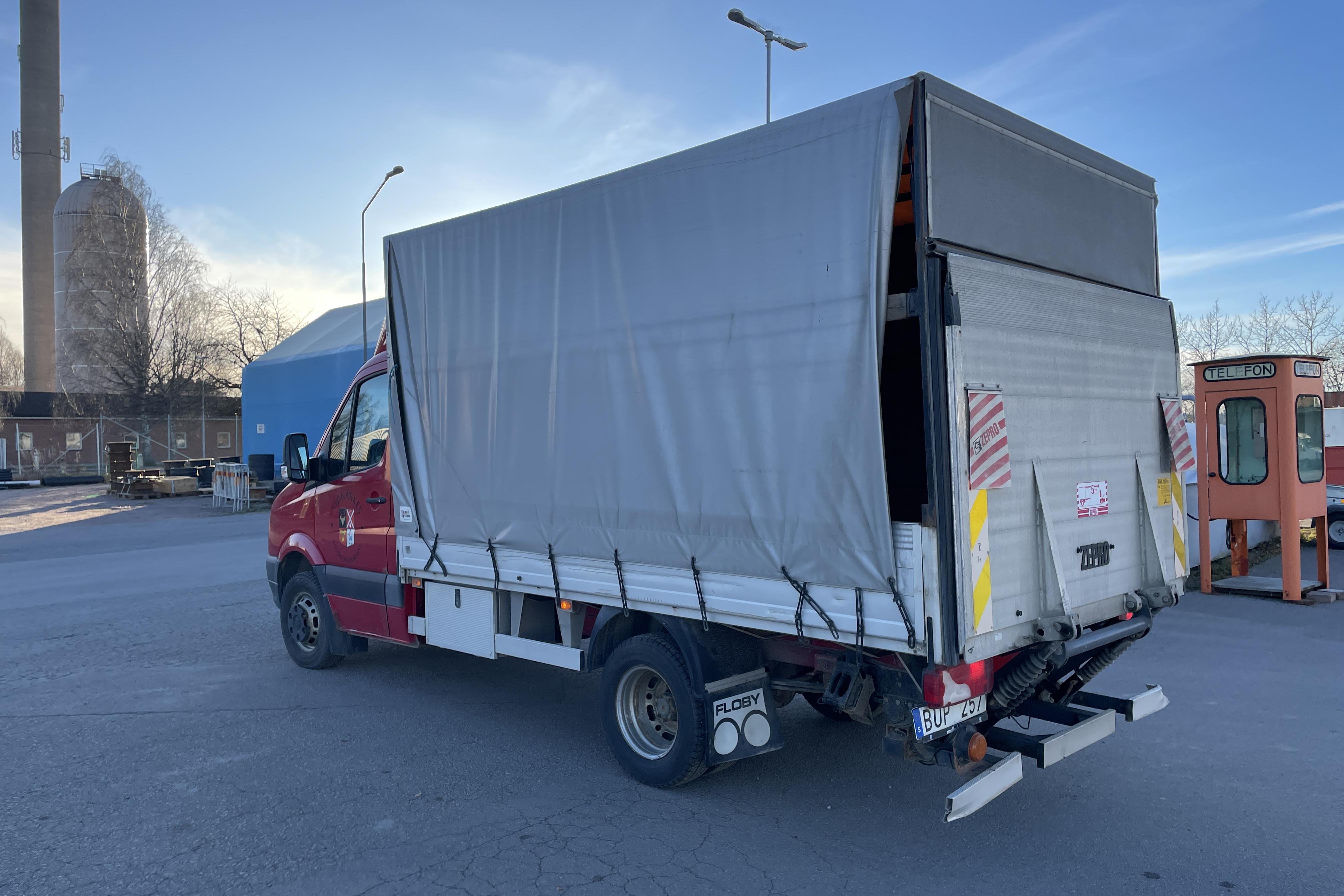 VW CRAFTER 50 - 0 km - Käsitsi - punane - 2010