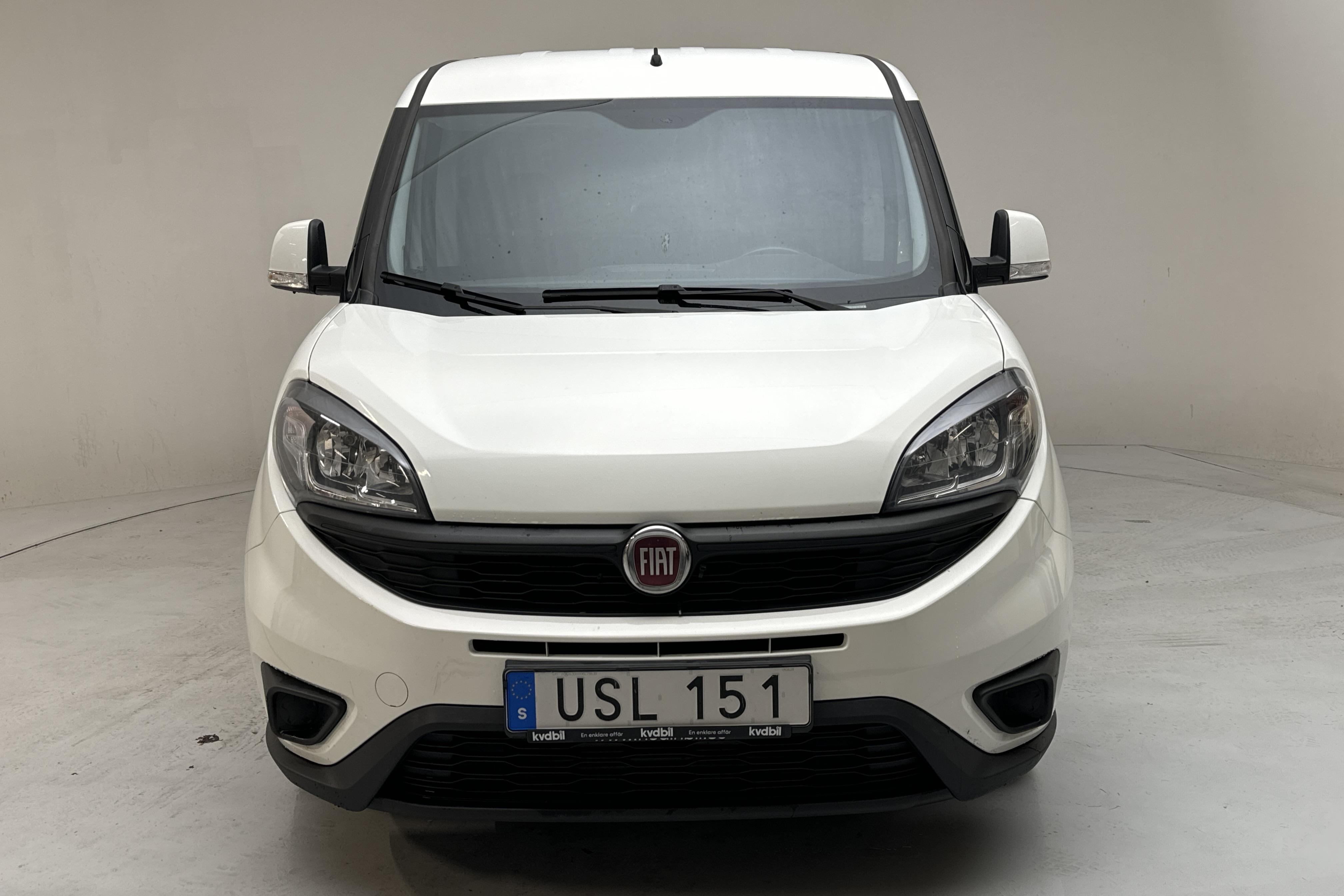 Fiat Doblo Cargo 1.6 MJT (105hk) - 92 090 km - Käsitsi - valge - 2019