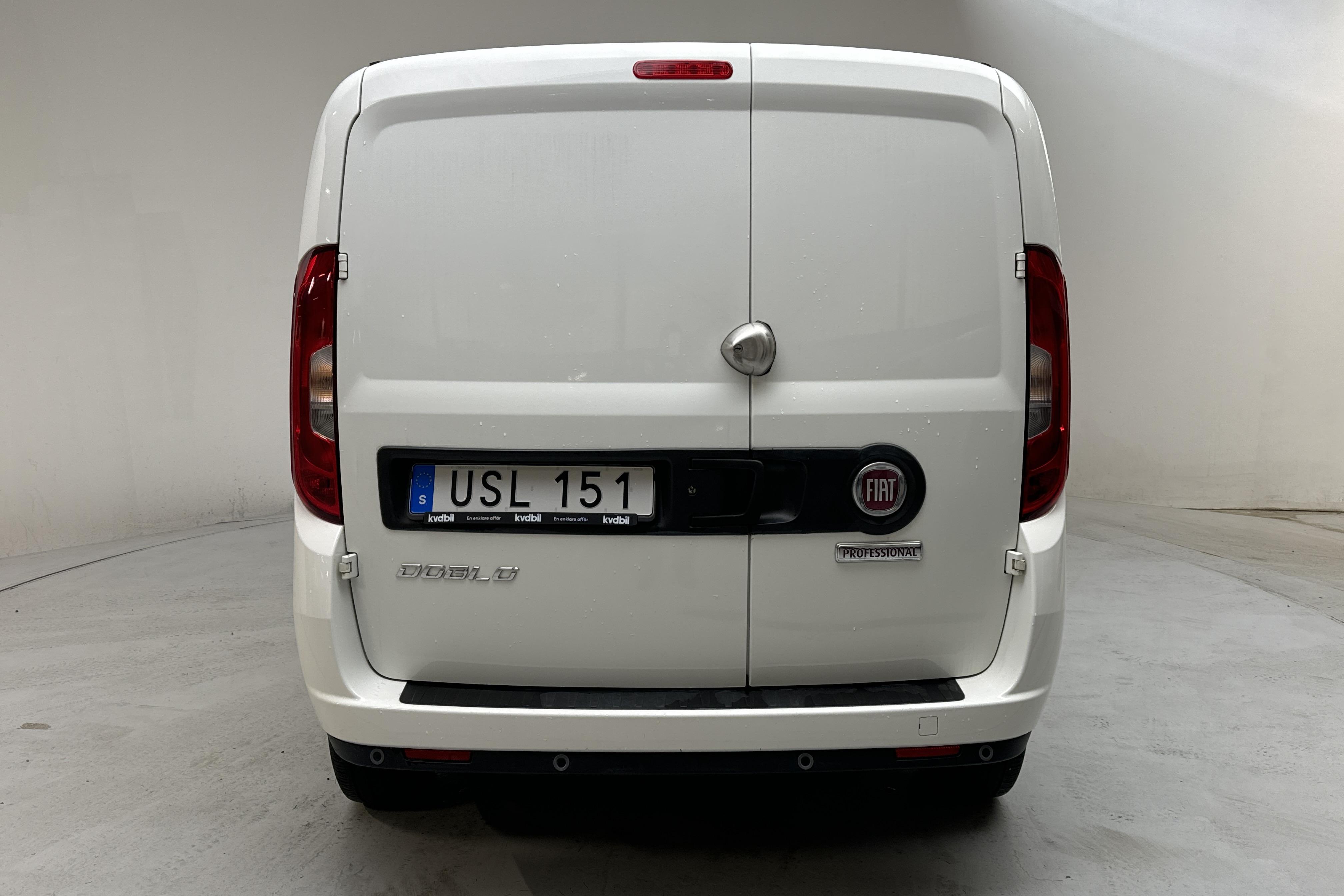 Fiat Doblo Cargo 1.6 MJT (105hk) - 92 090 km - Käsitsi - valge - 2019