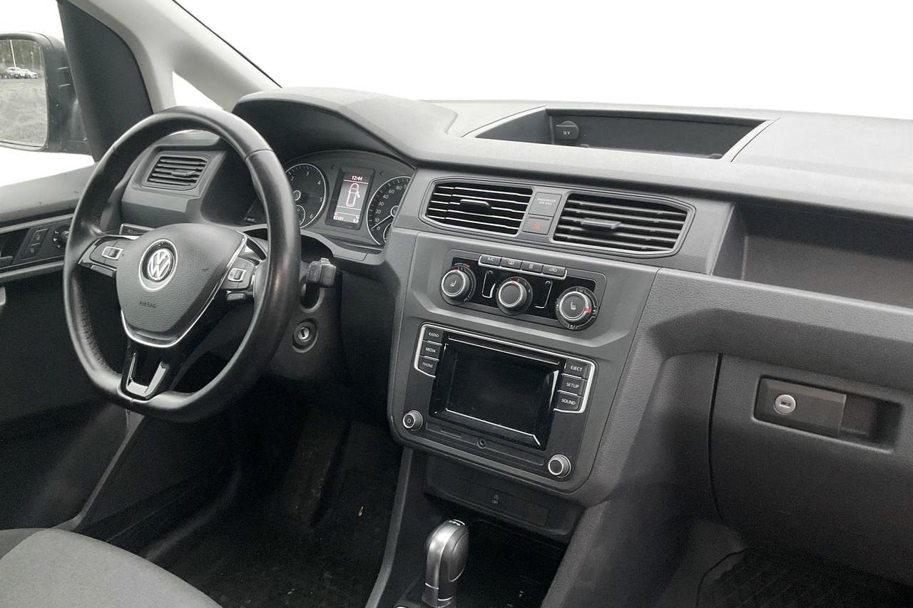 VW Caddy 2.0 TDI Maxi Skåp (102hk) - 83 100 km - Automaatne - valge - 2019