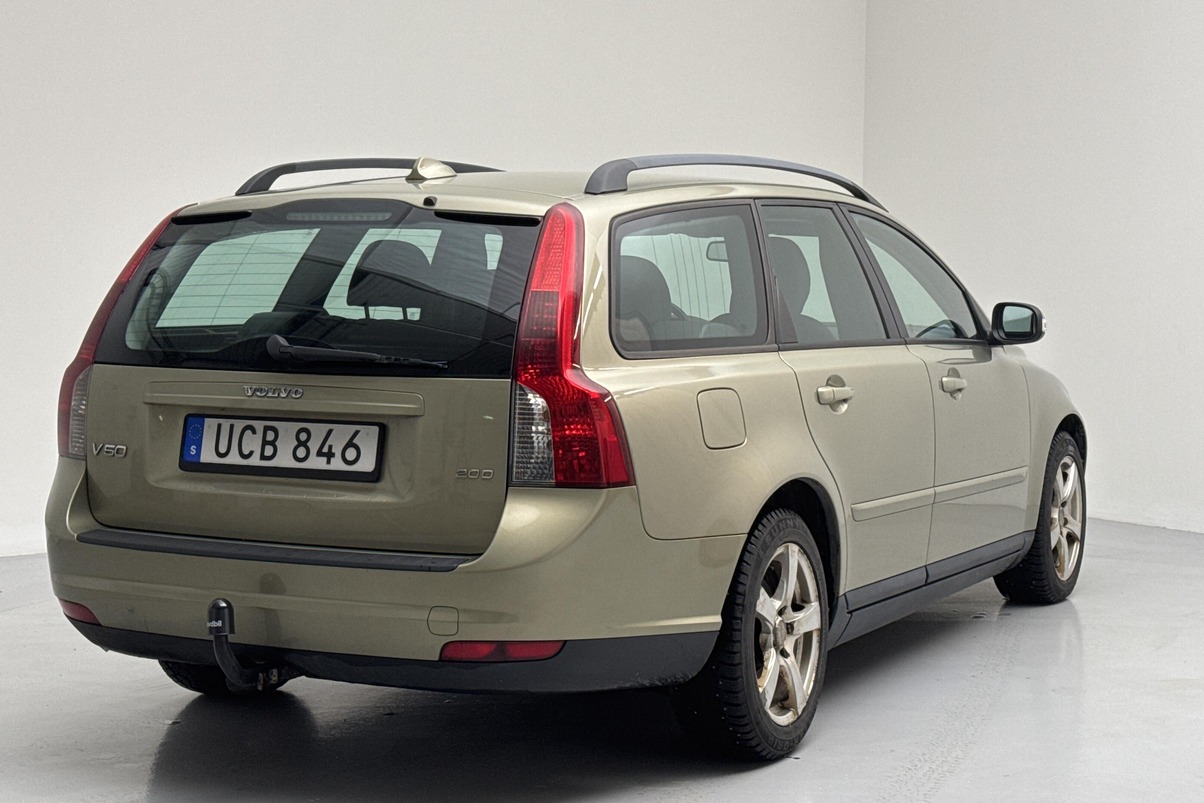 Volvo V50 2.0D (136hk) - 20 863 mil - Manuell - grön - 2008