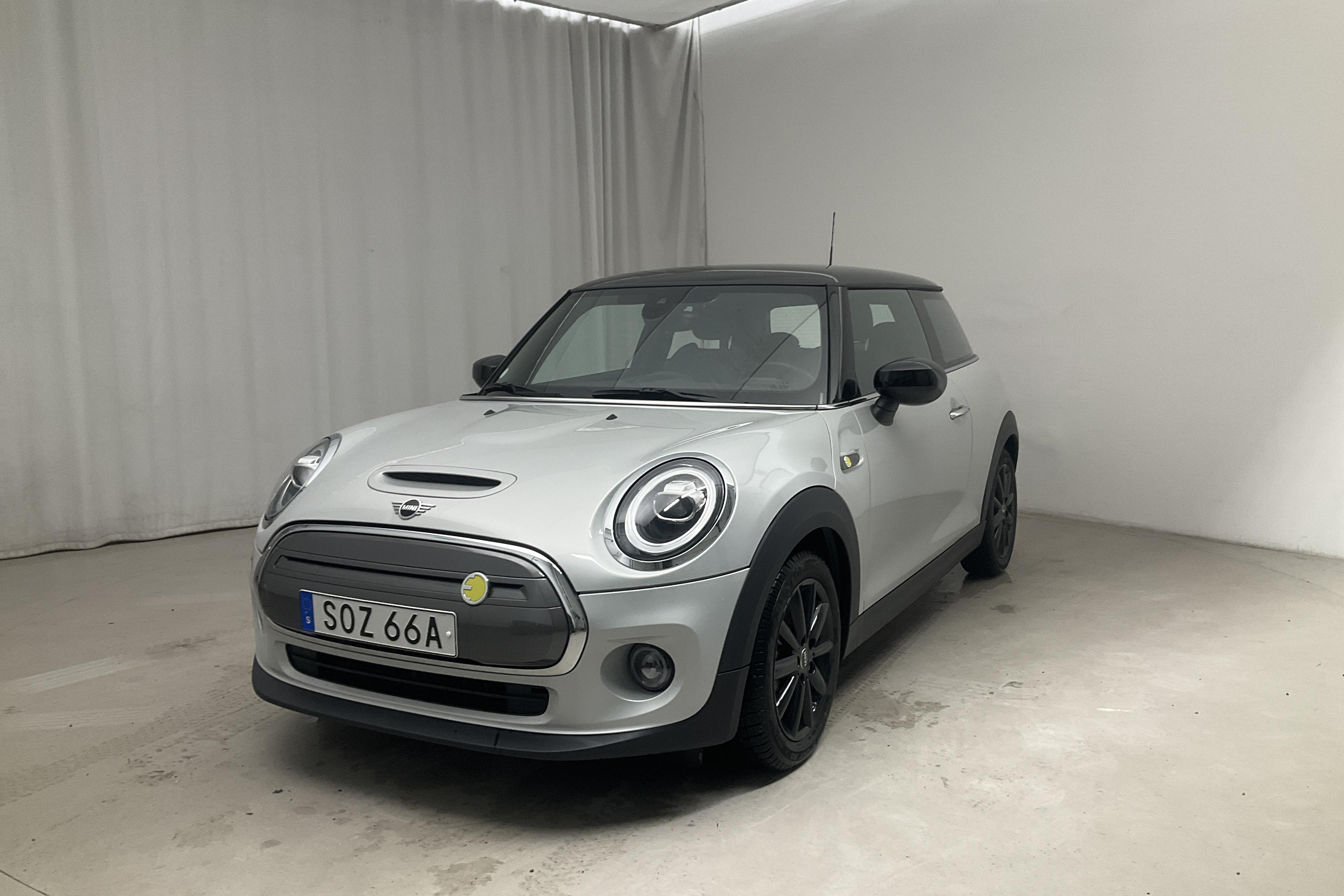 MINI Cooper SE, F56 (184hk) - 3 397 mil - Automat - silver - 2021