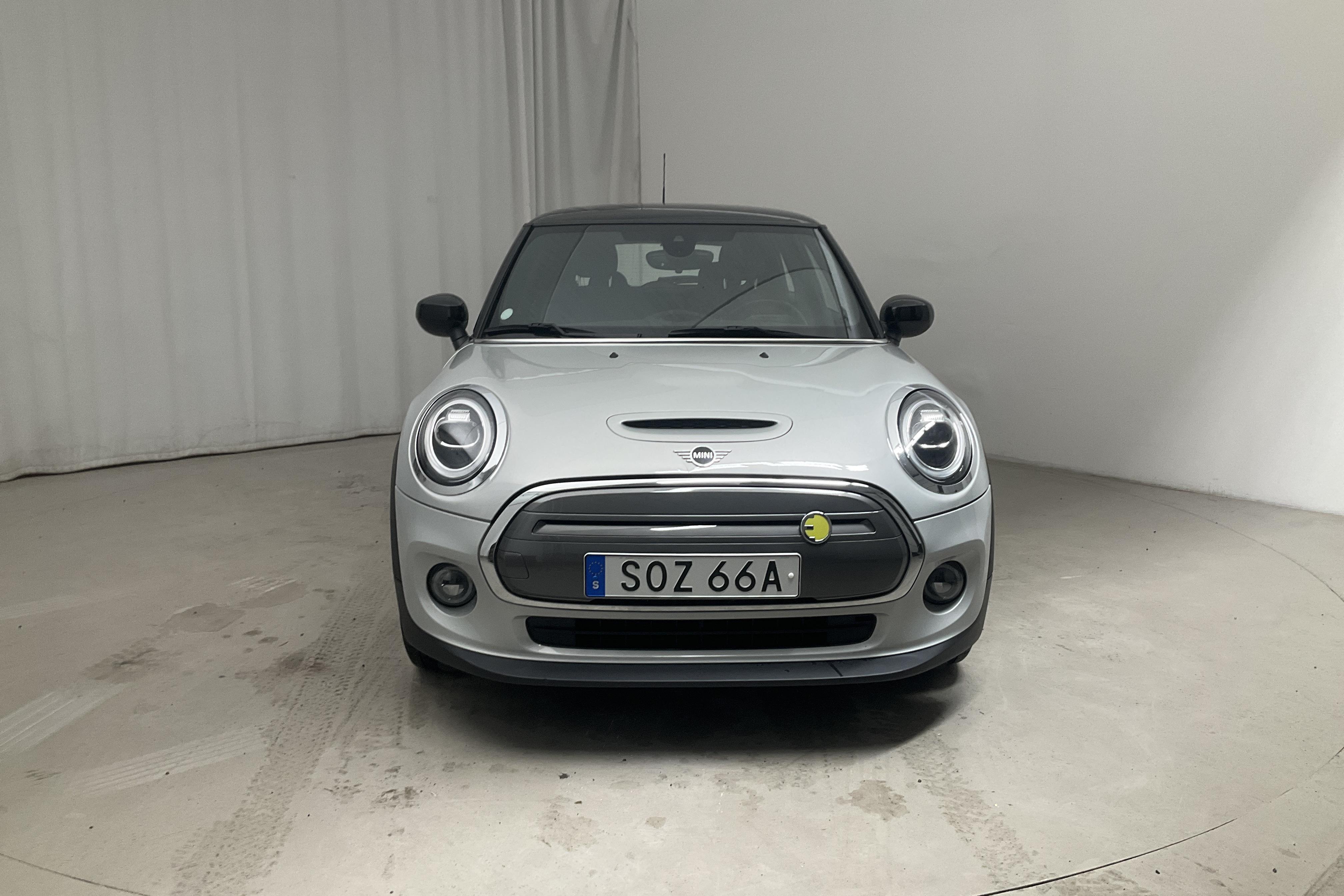 MINI Cooper SE, F56 (184hk) - 3 397 mil - Automat - silver - 2021