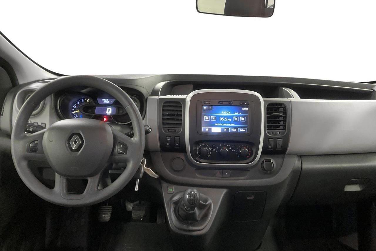 Renault Trafic 1.6 dCi Skåp (120hk) - 173 550 km - Manuaalinen - valkoinen - 2015