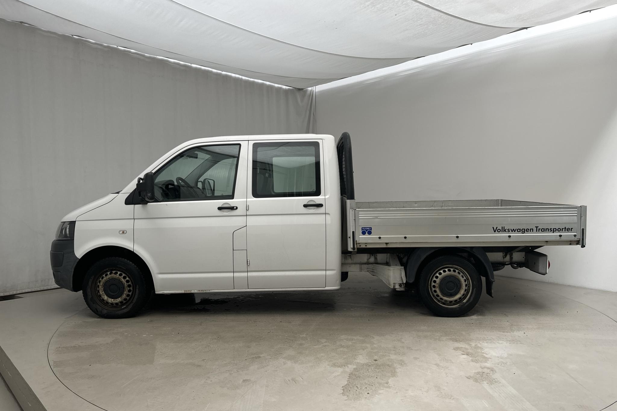 VW Transporter T5 2.0 TDI Pickup (102hk) - 199 550 km - Manualna - biały - 2012