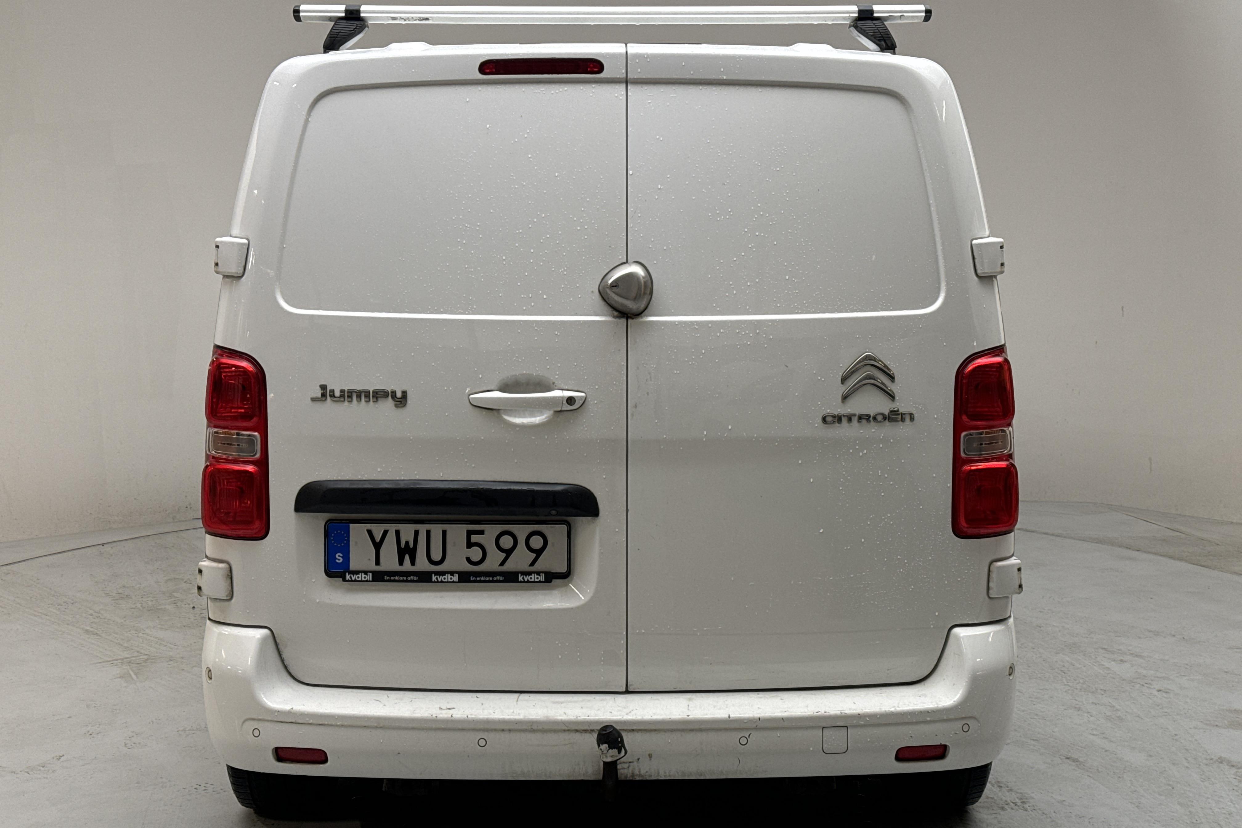 Citroen Jumpy III 2.0 BlueHDI Skåp (115hk) - 152 670 km - Manualna - biały - 2017