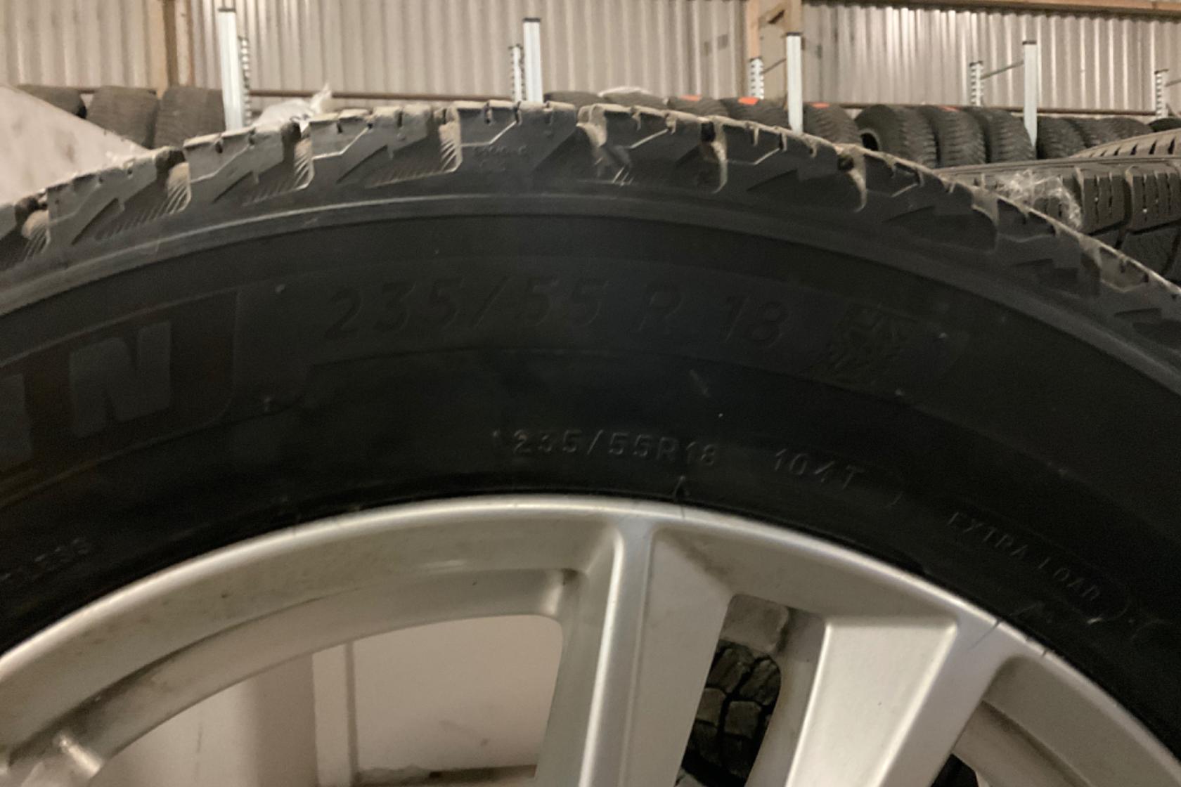 Vinterhjul (nr 51) MICHELIN 235/55R18 - 0 km