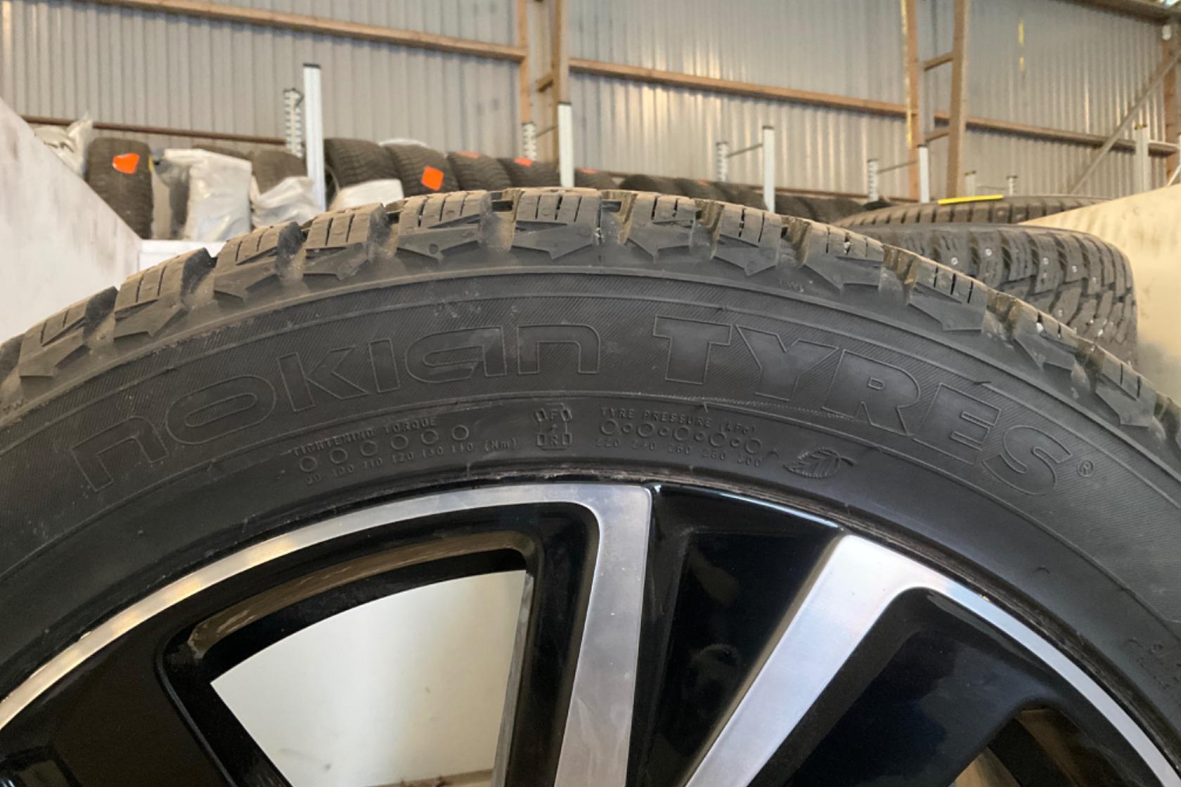 Vinterhjul (nr 62) NOKIAN 245/45R18 - 0 km