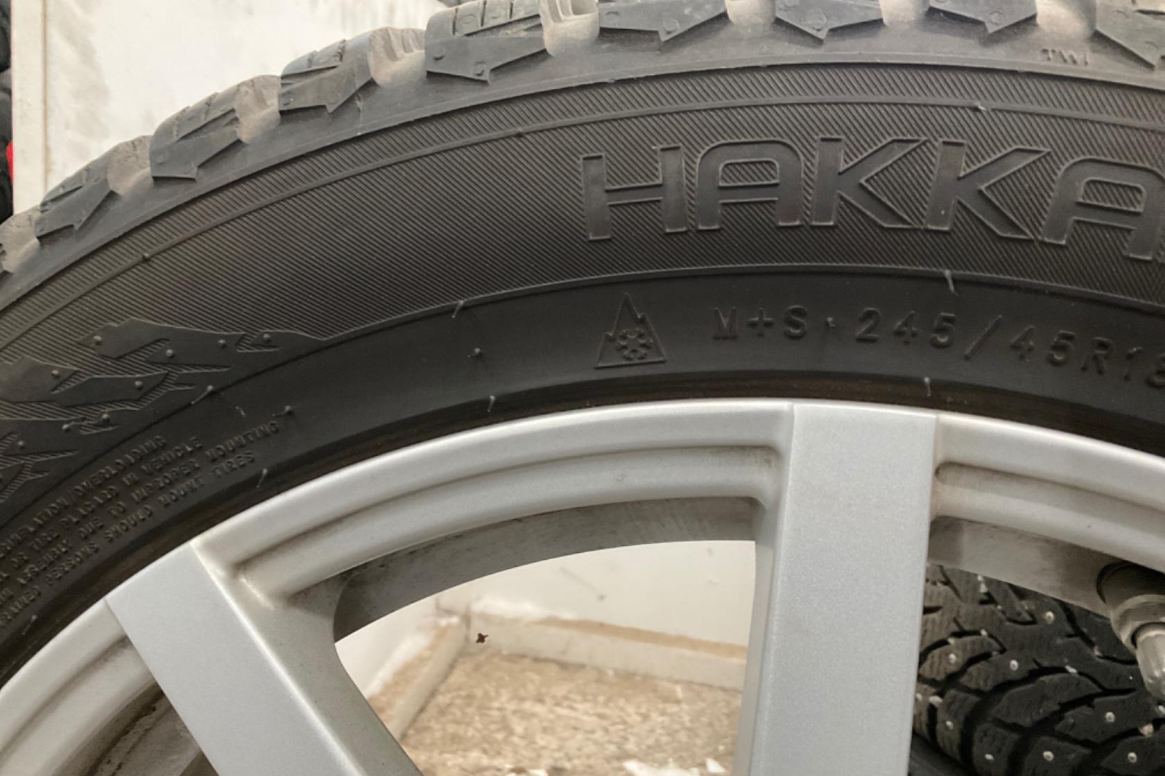 Vinterhjul (nr 155) NOKIAN 245/45R18 - 0 km