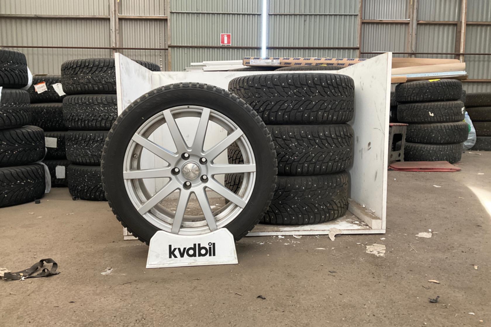 Vinterhjul (nr 155) NOKIAN 245/45R18 - 0 km