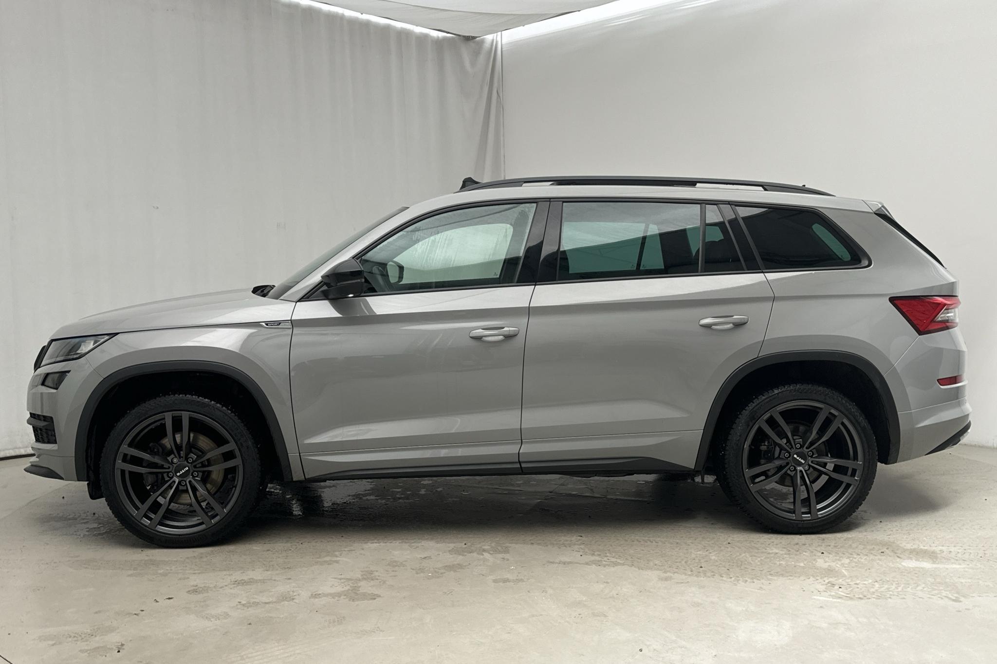 Skoda Kodiaq 2.0 TSI 4X4 (190hk) - 9 865 mil - Automat - grå - 2020