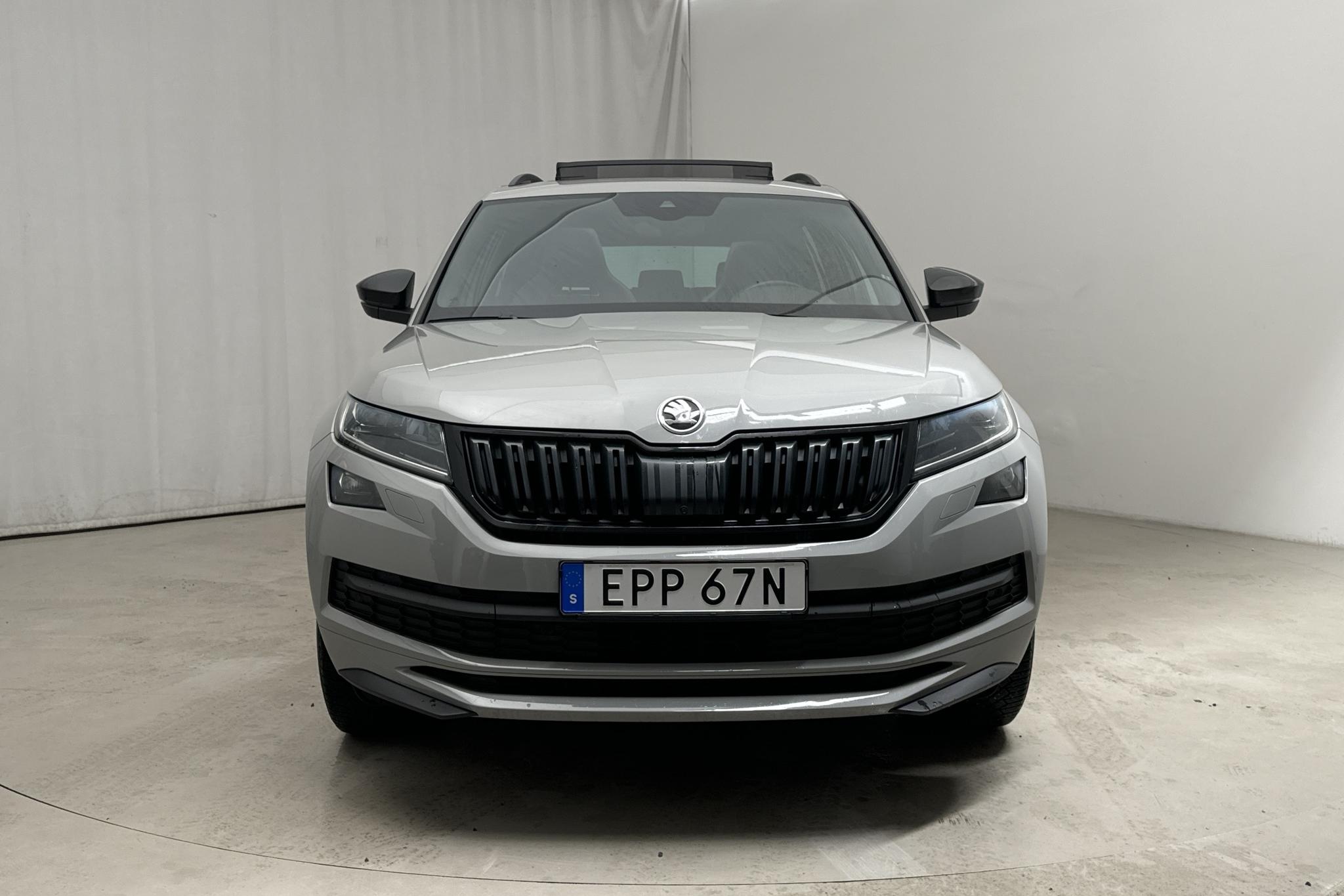 Skoda Kodiaq 2.0 TSI 4X4 (190hk) - 9 865 mil - Automat - grå - 2020