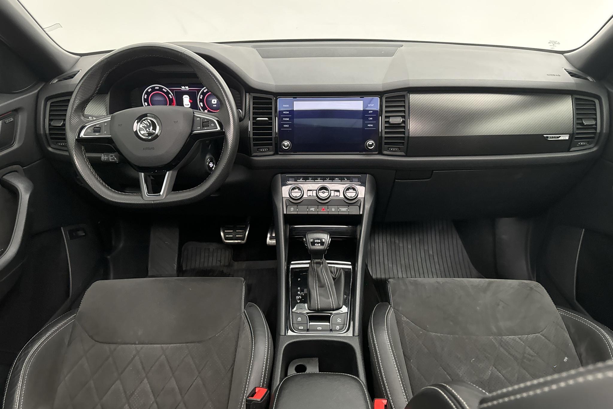 Skoda Kodiaq 2.0 TSI 4X4 (190hk) - 9 865 mil - Automat - grå - 2020