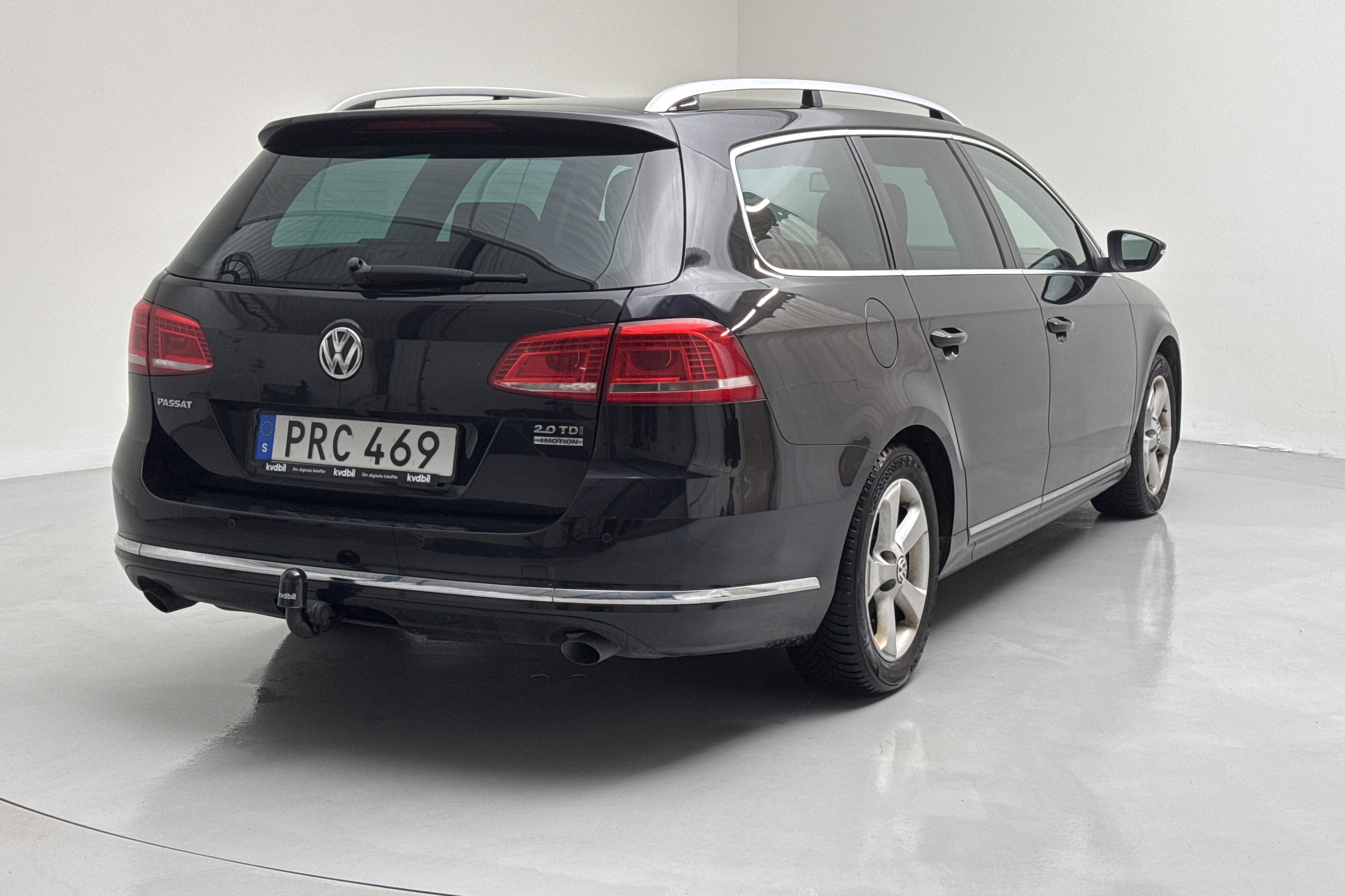 VW Passat 2.0 TDI BlueMotion Technology Variant 4Motion (177hk) - 235 190 km - Automatyczna - czarny - 2014